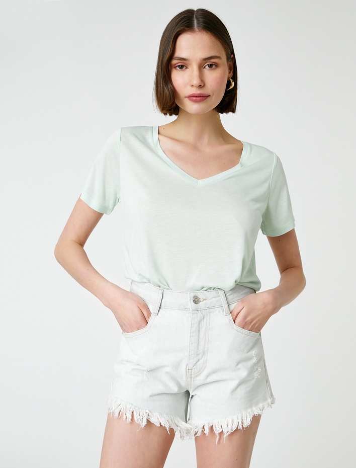  Bisiklet Yaka Kısa Kollu Basic Tişört