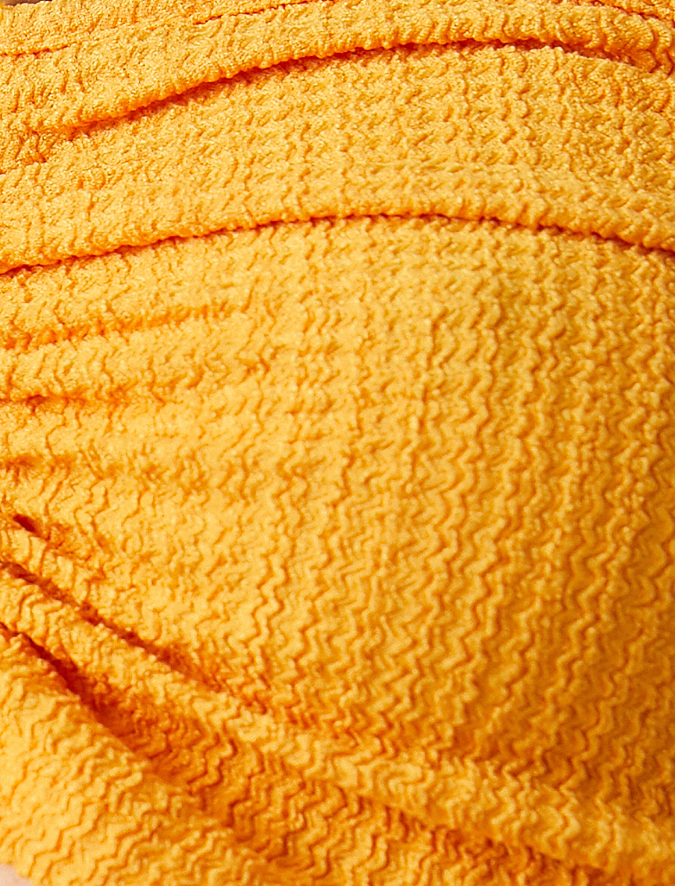 Büzgülü Büstiyer Boncuk Detaylı