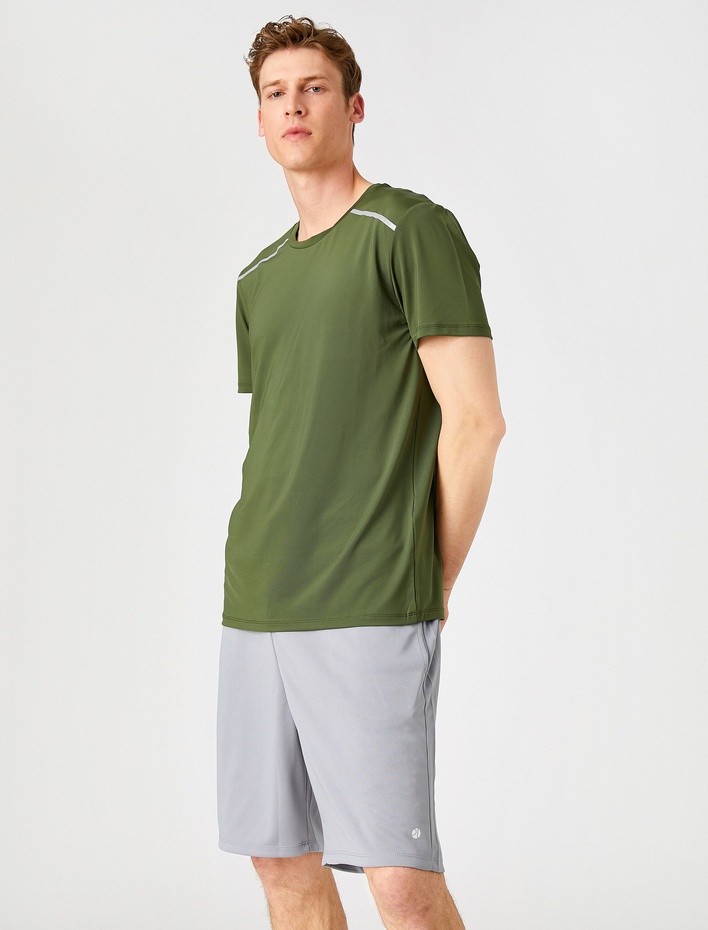  Kısa Kollu Bisiklet Yaka Baskılı Tişört