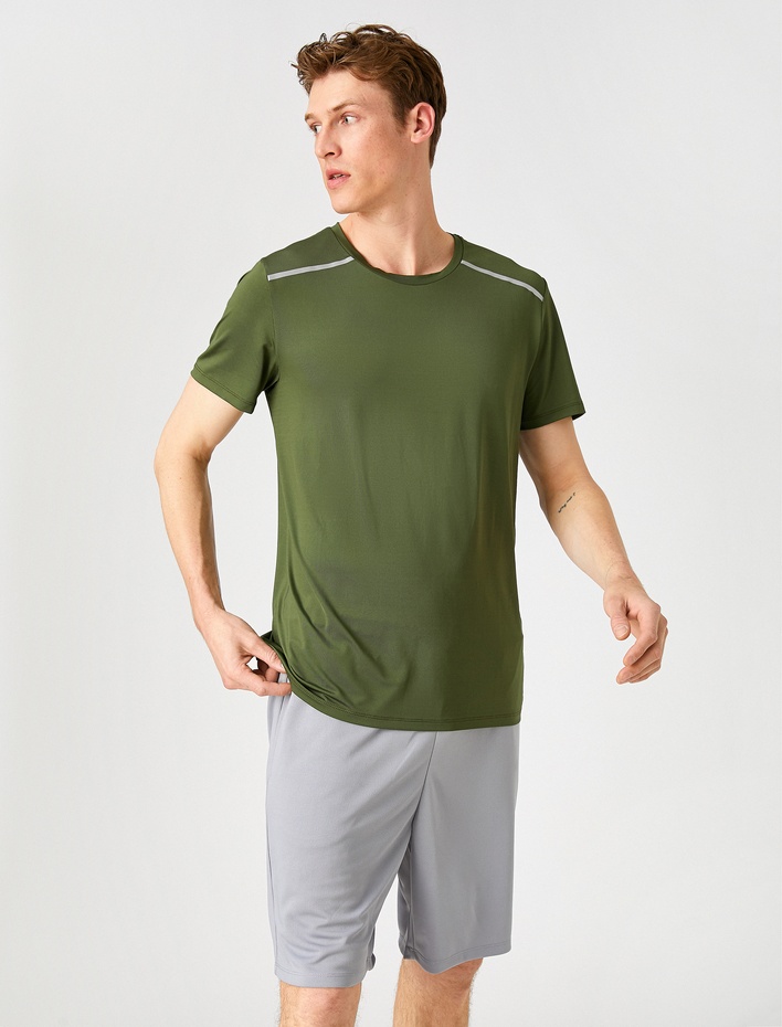  Kısa Kollu Bisiklet Yaka Baskılı Tişört