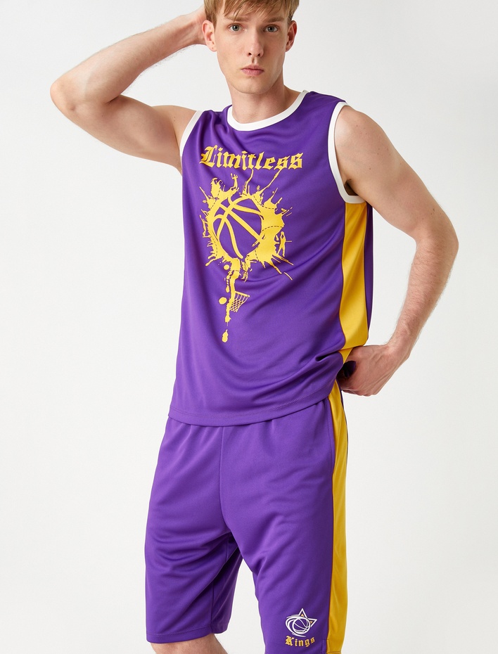  Baskılı Şerit Detaylı Şort