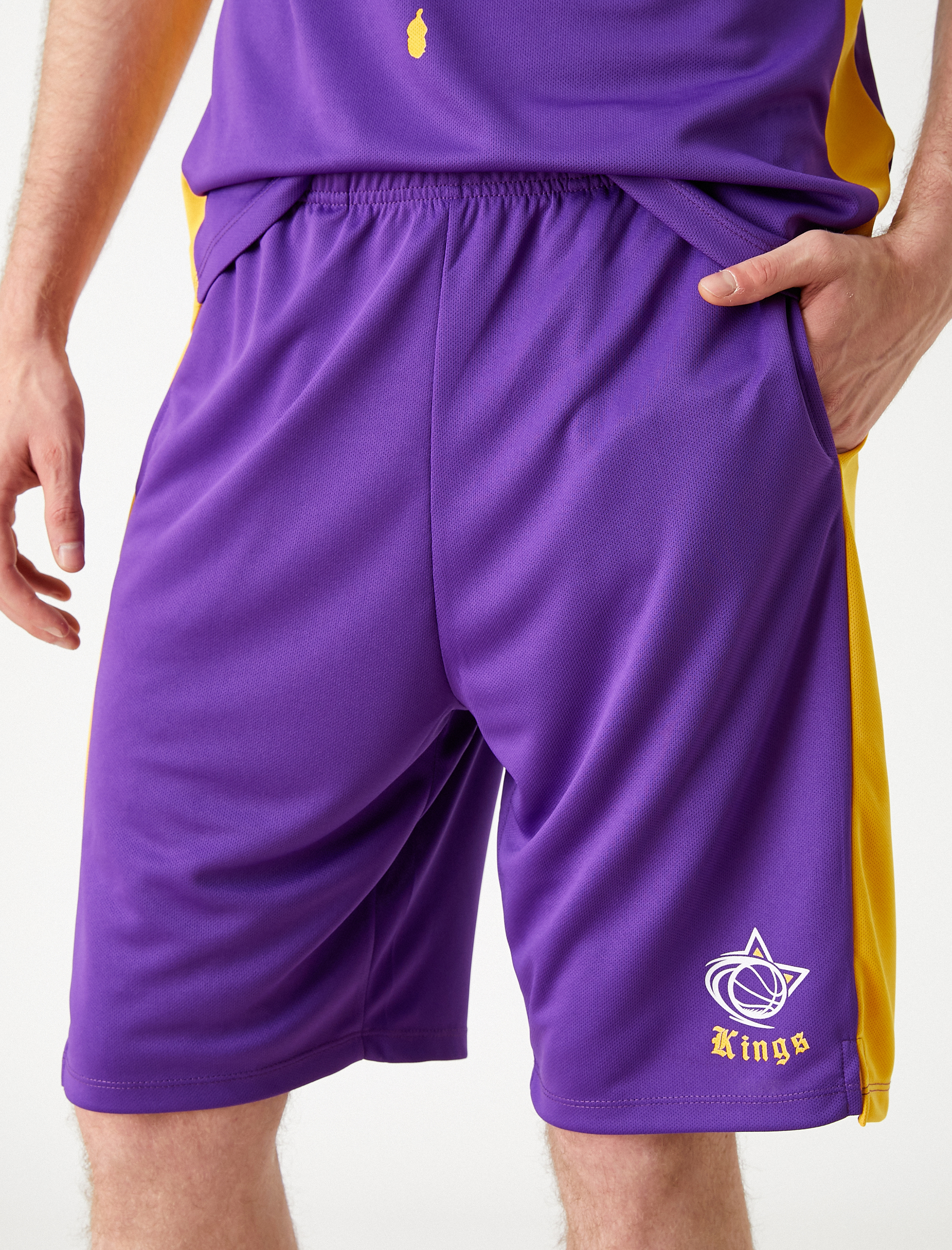   Baskılı Şerit Detaylı Şort