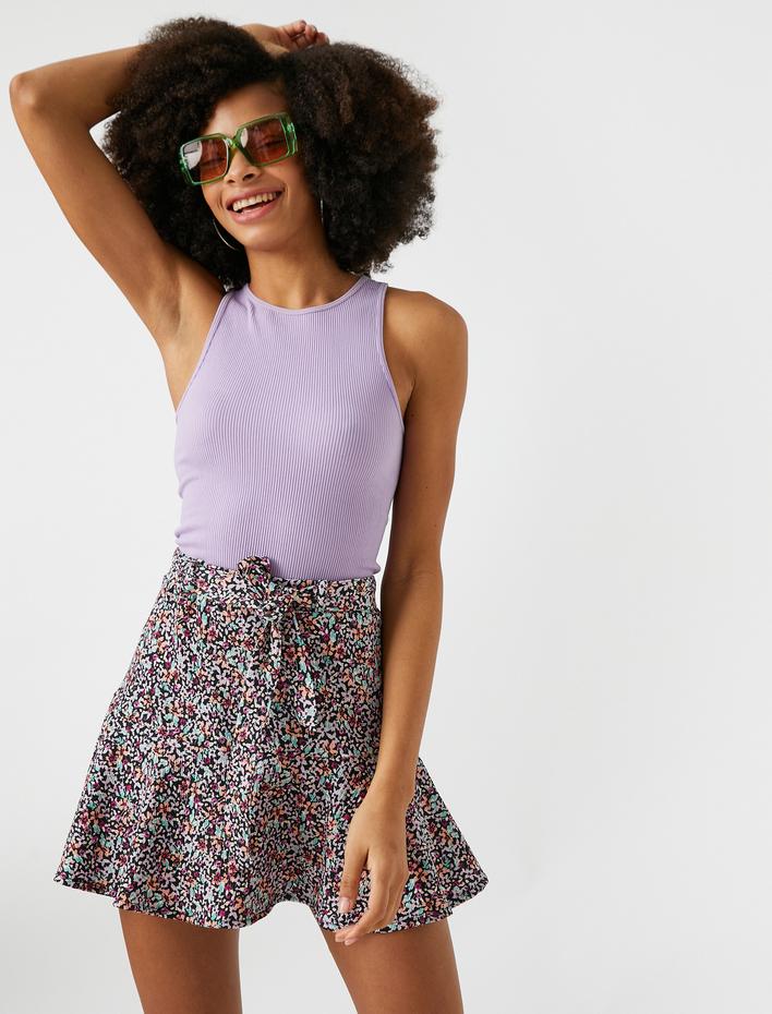  Kuşaklı Mini Şort Etek