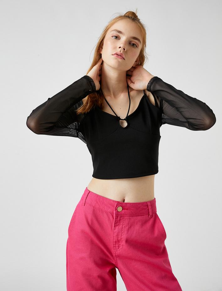  Uzun Kollu Tişört Crop Pencere Detaylı