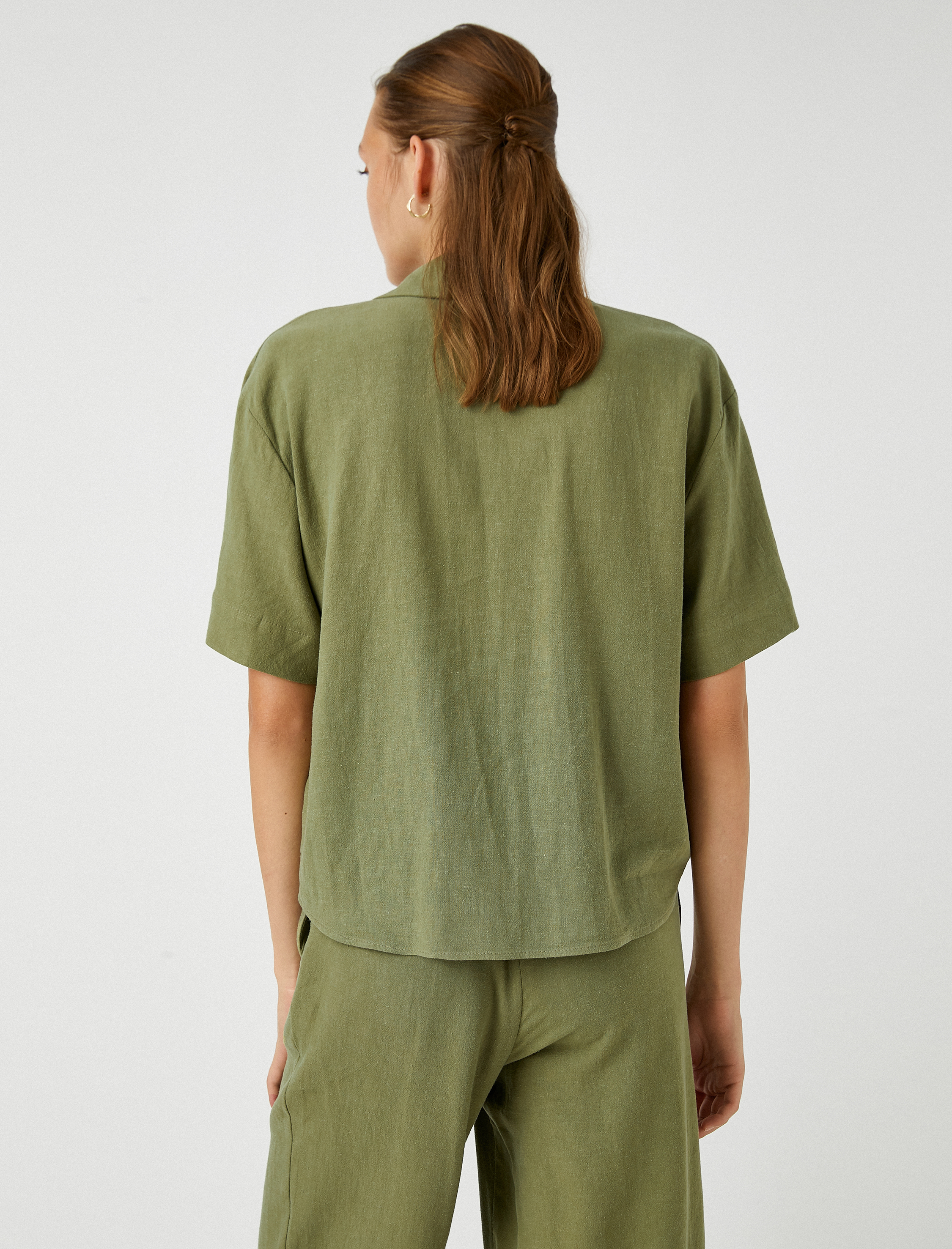   Keten Gömlek Kısa Kollu Cep Detaylı