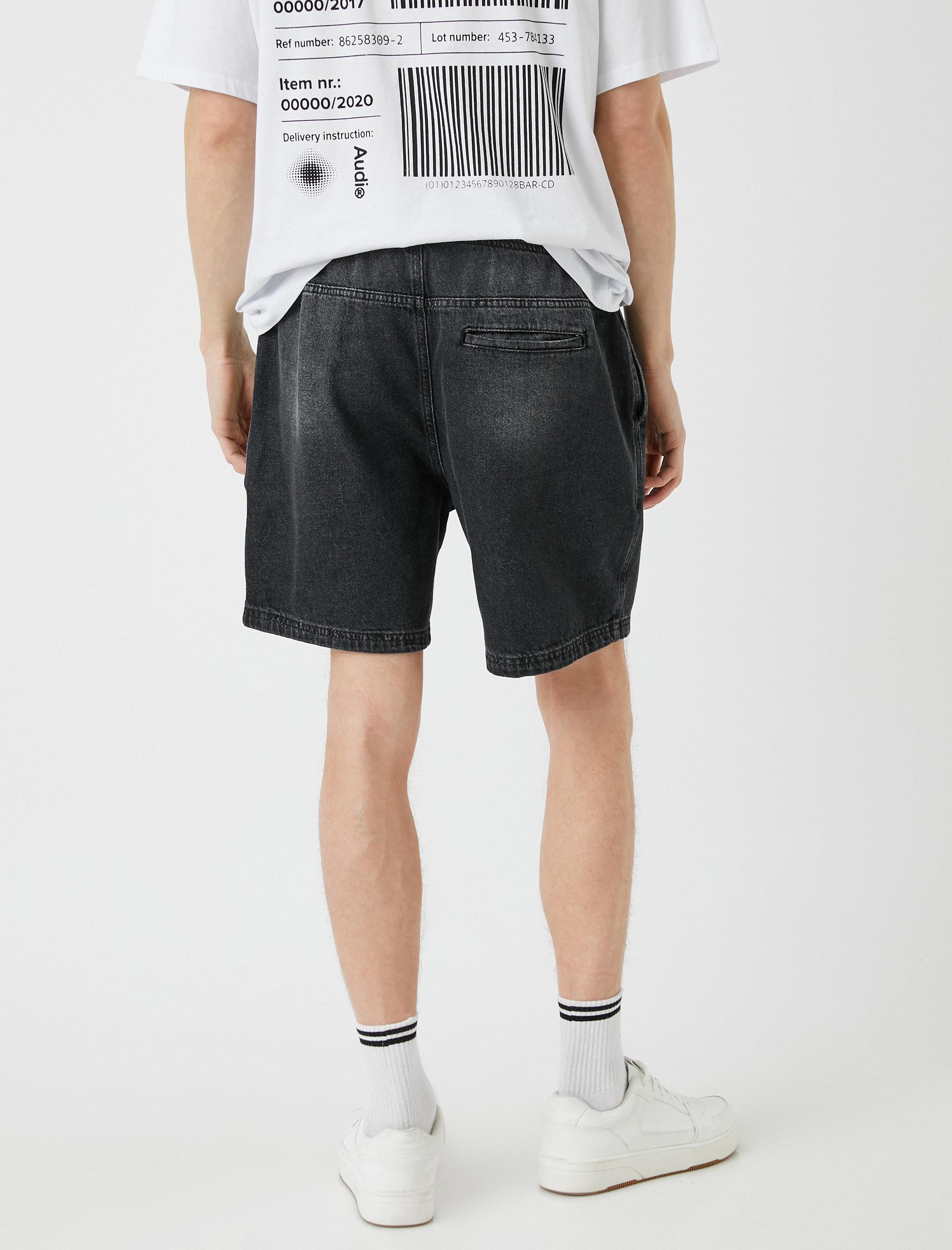   Rahat Kesim Kot Şort