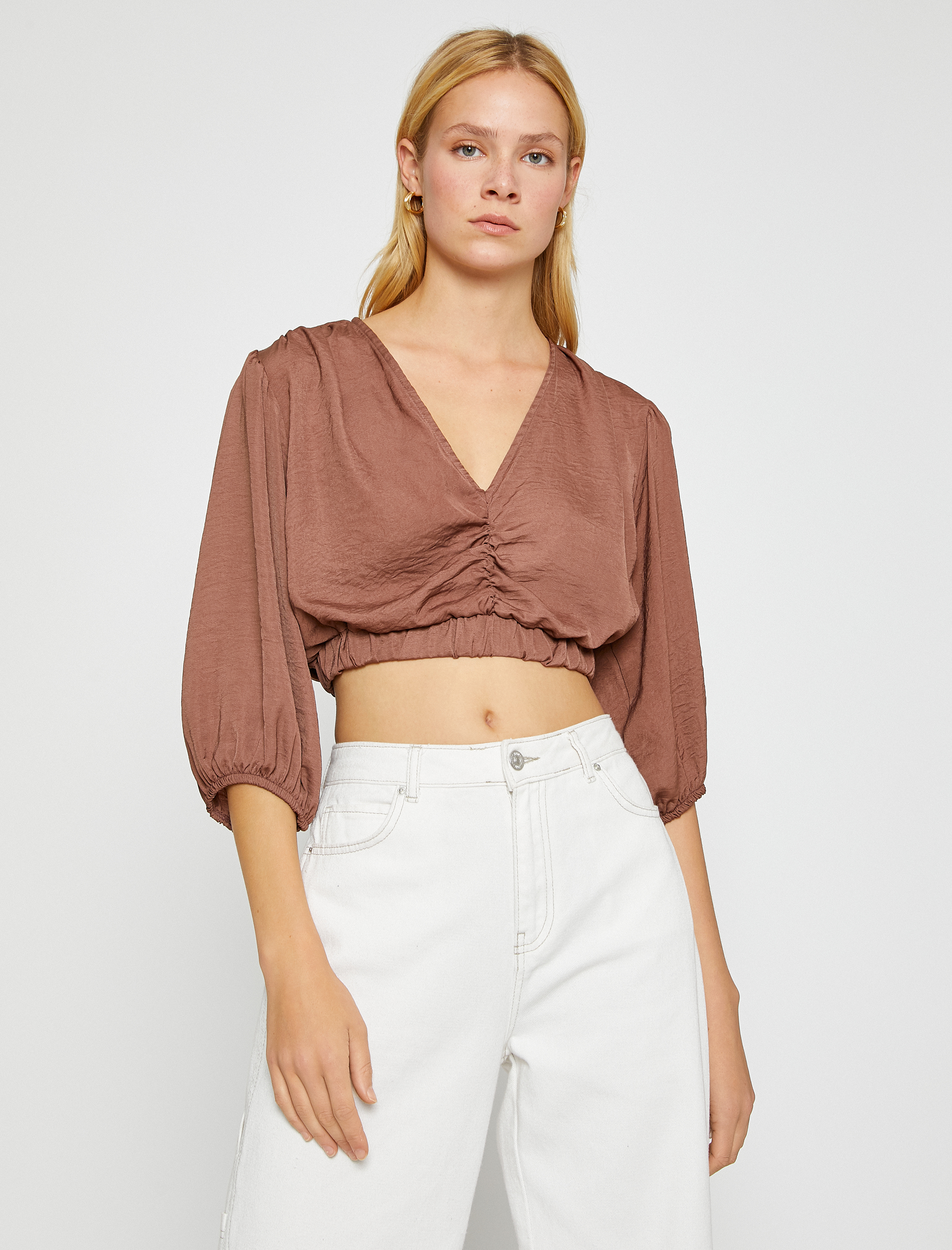   Crop Bluz V Yaka Balon Kollu Saten Görünümlü