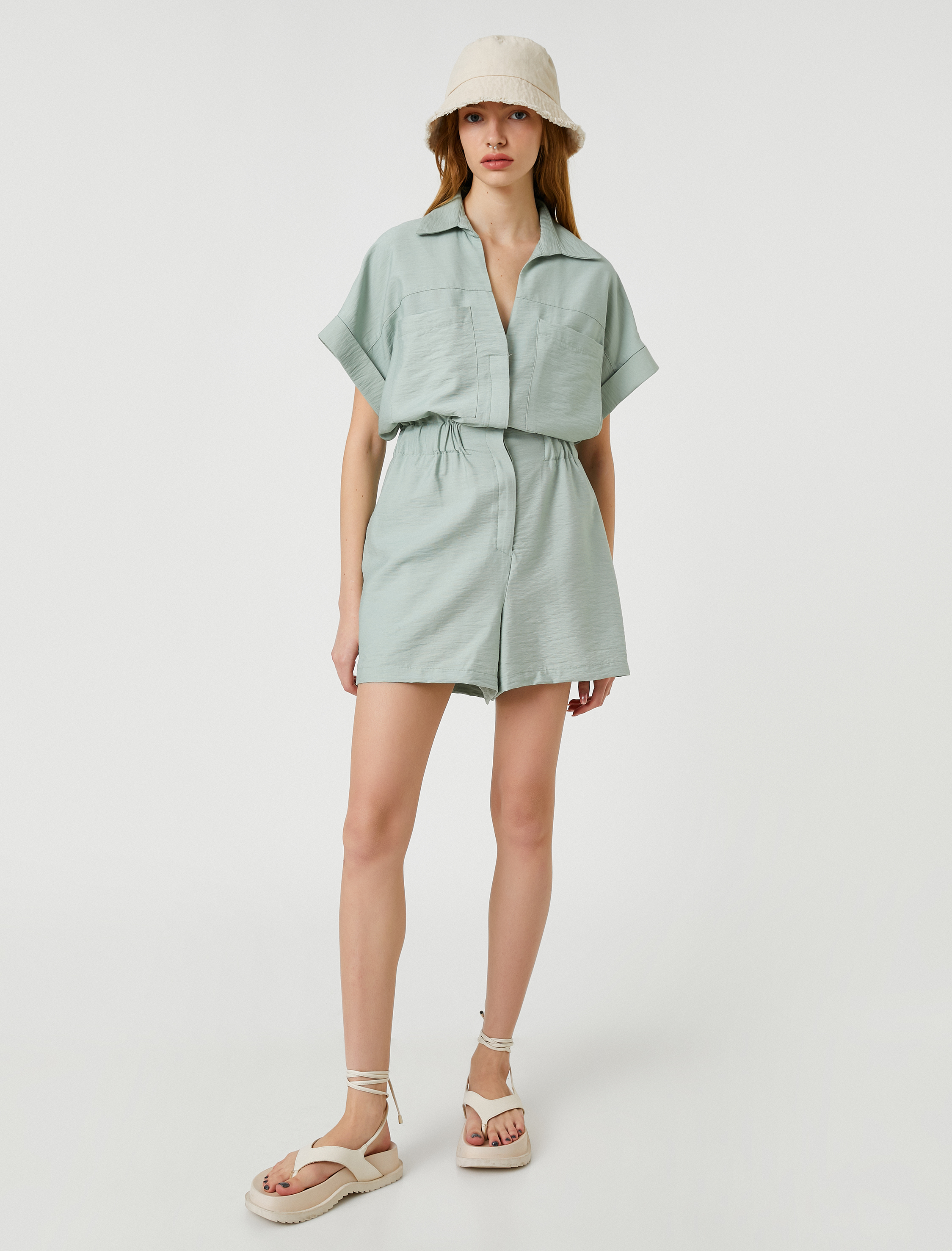 Şortlu Tulum Kısa Kollu Gömlek Yaka