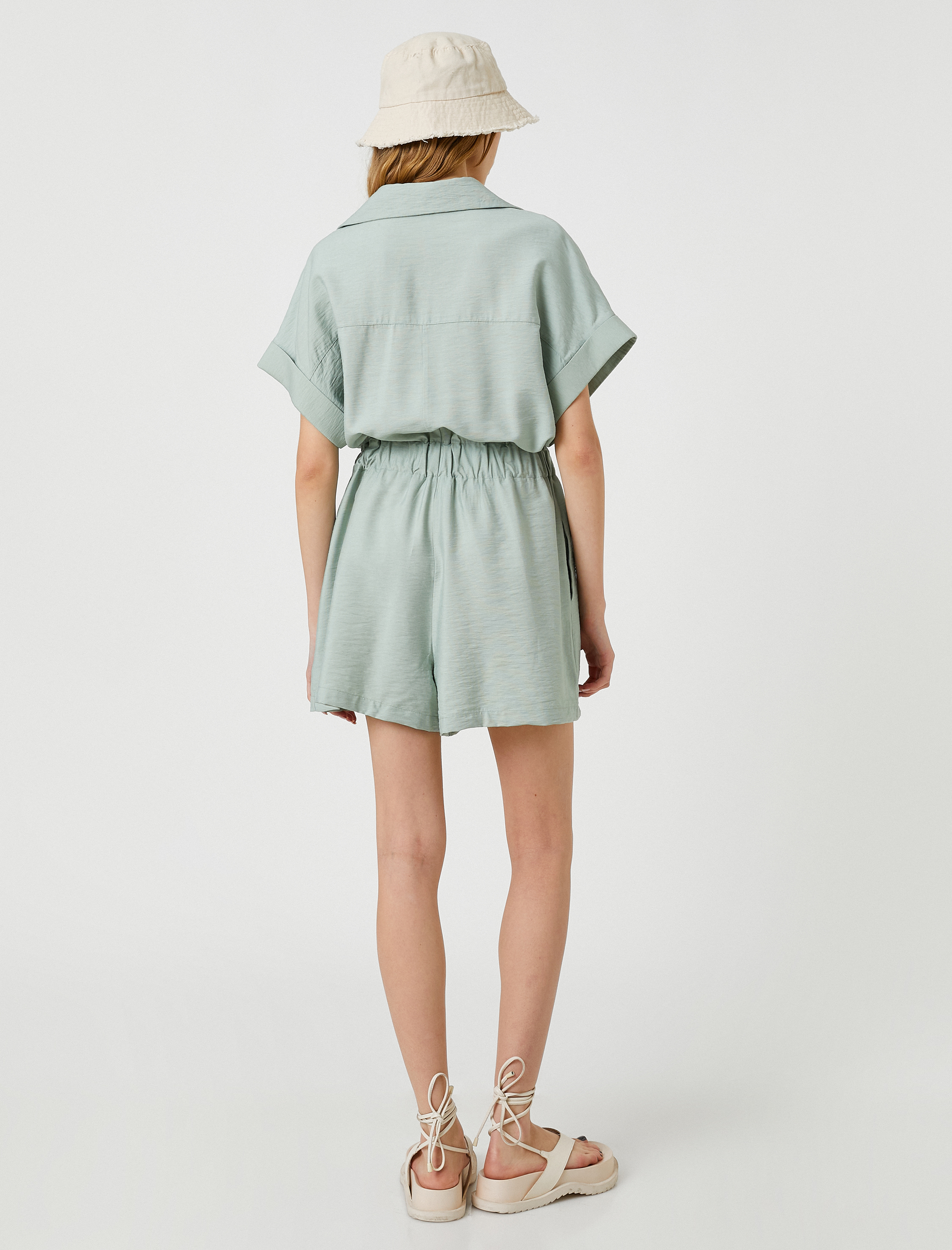 Şortlu Tulum Kısa Kollu Gömlek Yaka