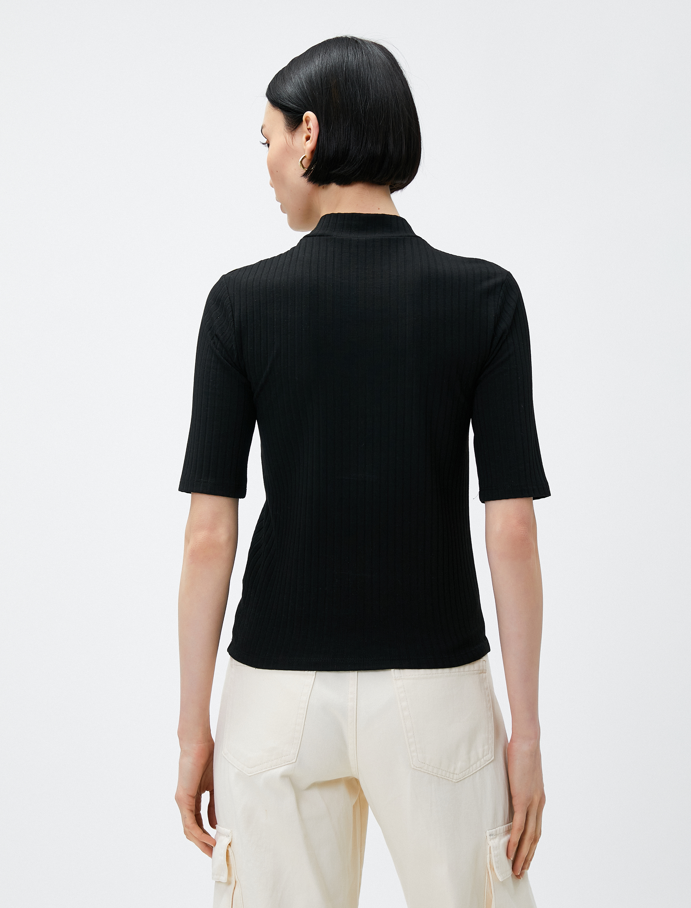   Fitilli Tişört Dik Yaka Düğme Detaylı Kısa Kollu