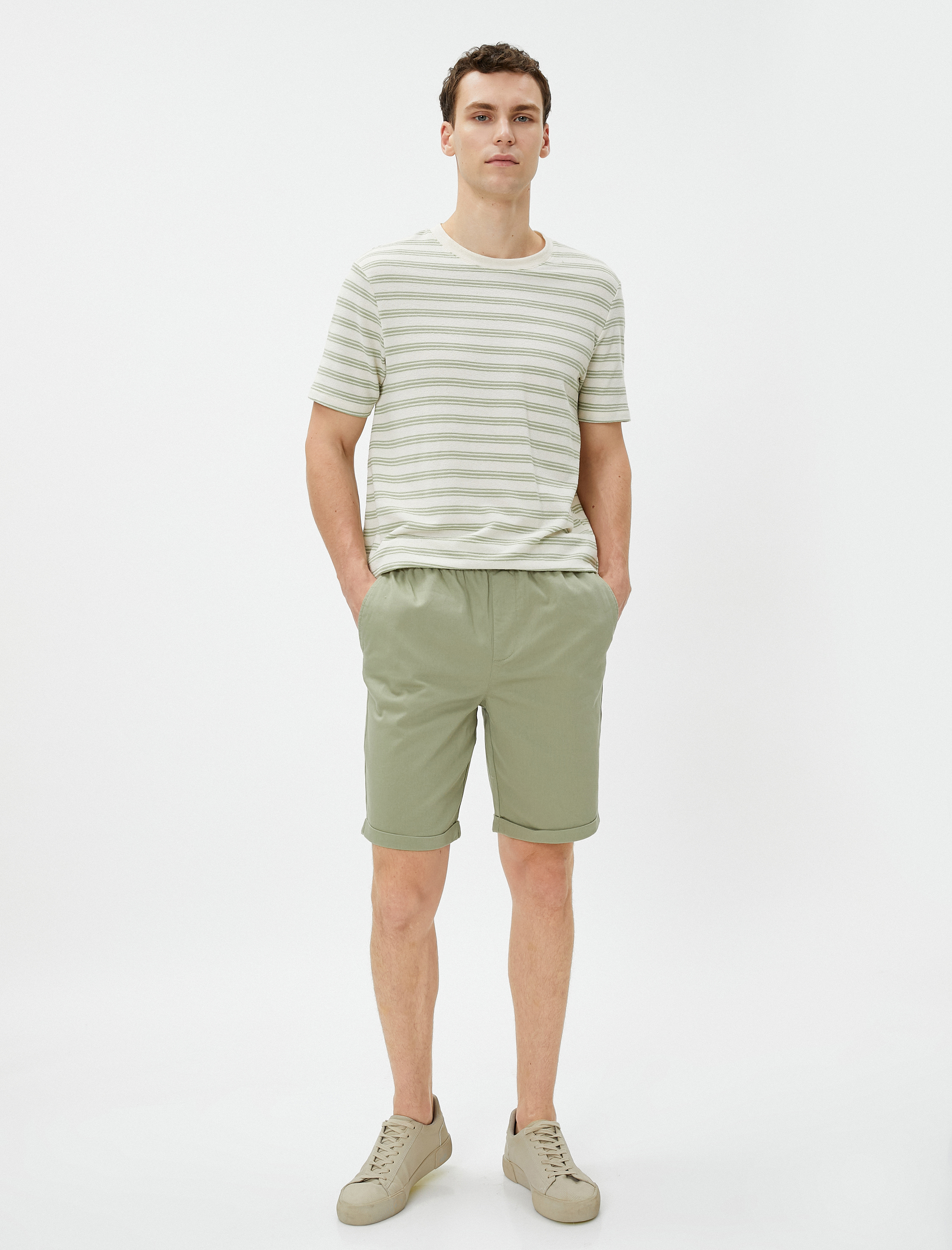   Basic Dokuma Şort Katlı Paça Beli Bağcıklı Cepli