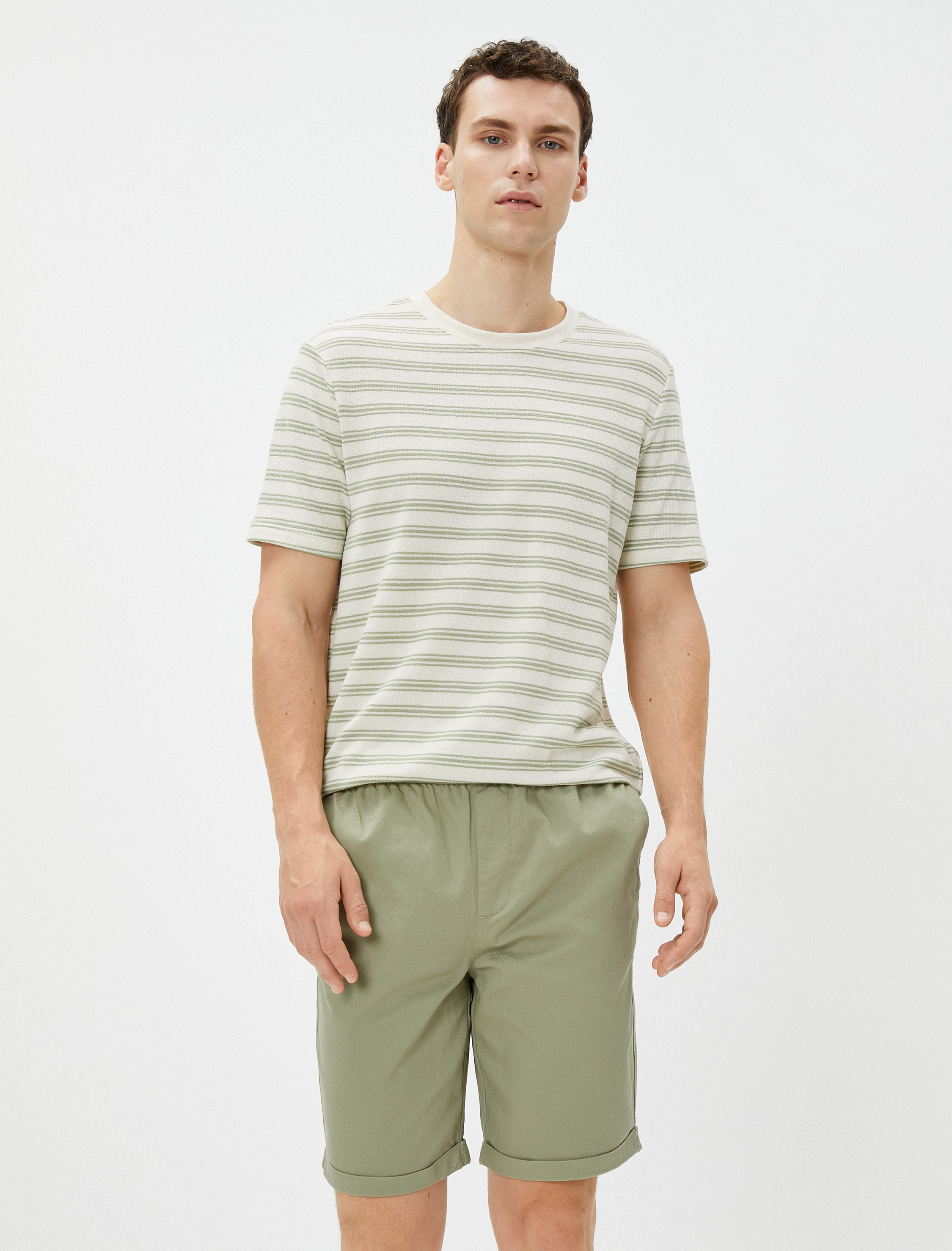   Basic Dokuma Şort Katlı Paça Beli Bağcıklı Cepli