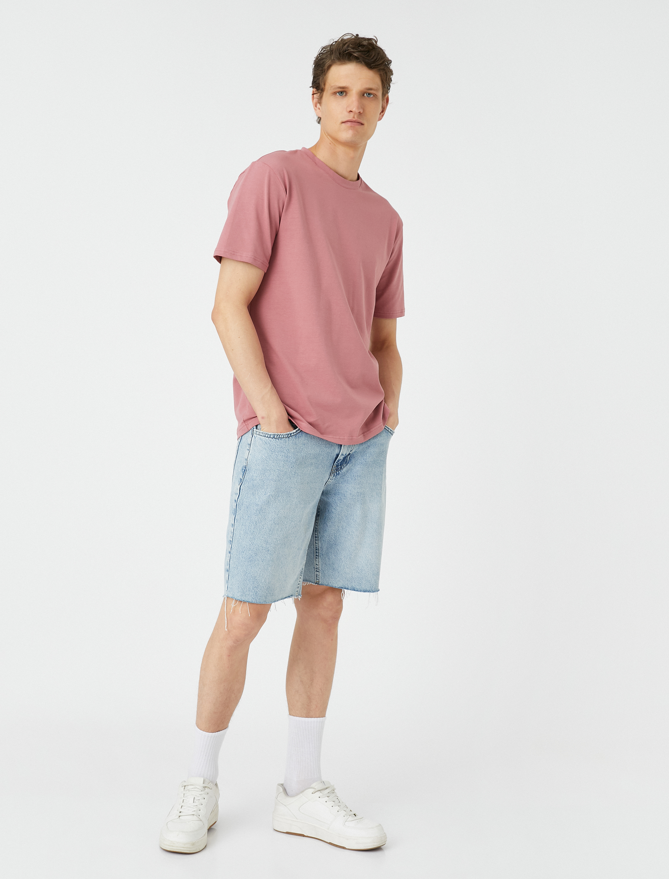   Basic Tişört Kısa Kollu Bisiklet Yaka Dar Kesim