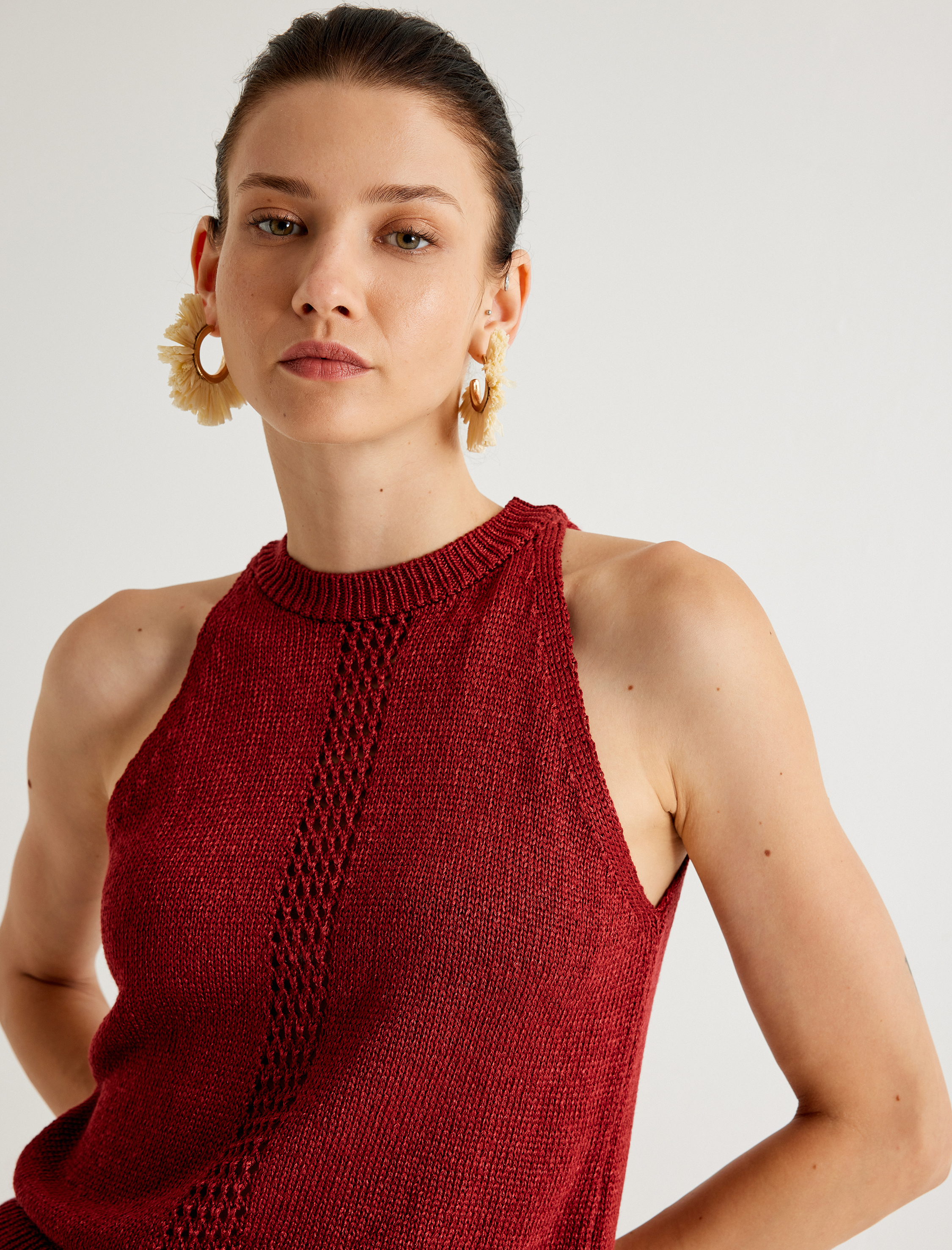   Koton X Melis Ağazat - Halter Yaka Kroşe Üst Kolsuz Ajurlu