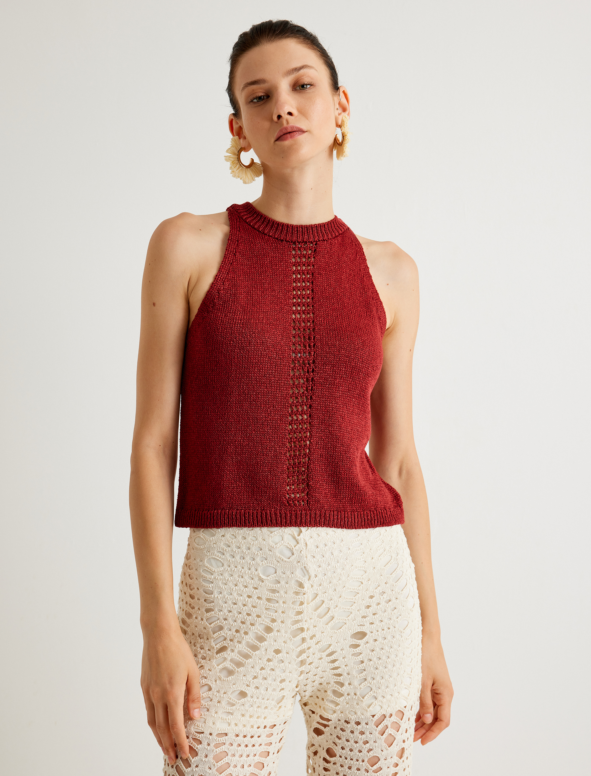   Koton X Melis Ağazat - Halter Yaka Kroşe Üst Kolsuz Ajurlu