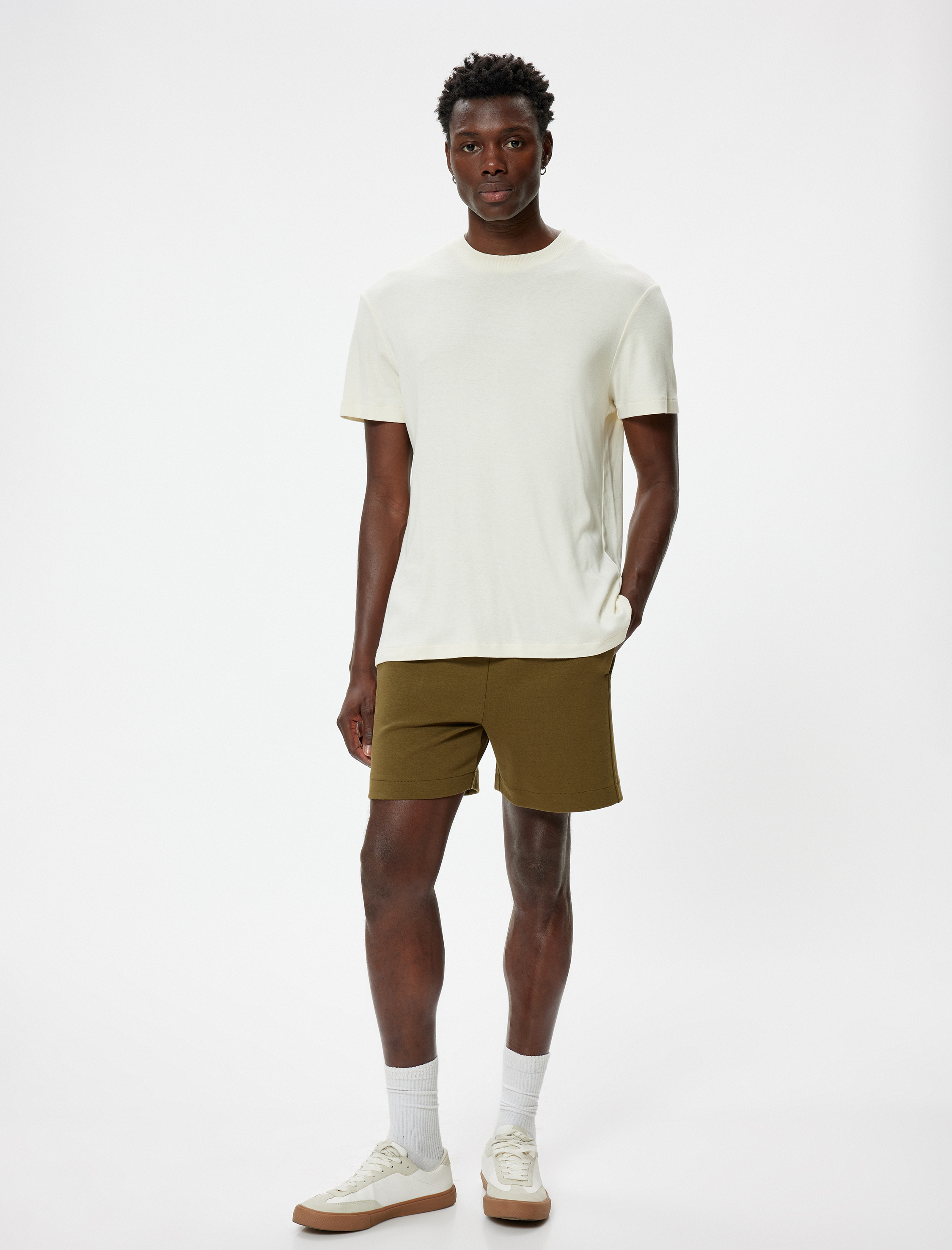 Bermuda Şort Beli Bağcıklı Cep Detaylı Pamuklu