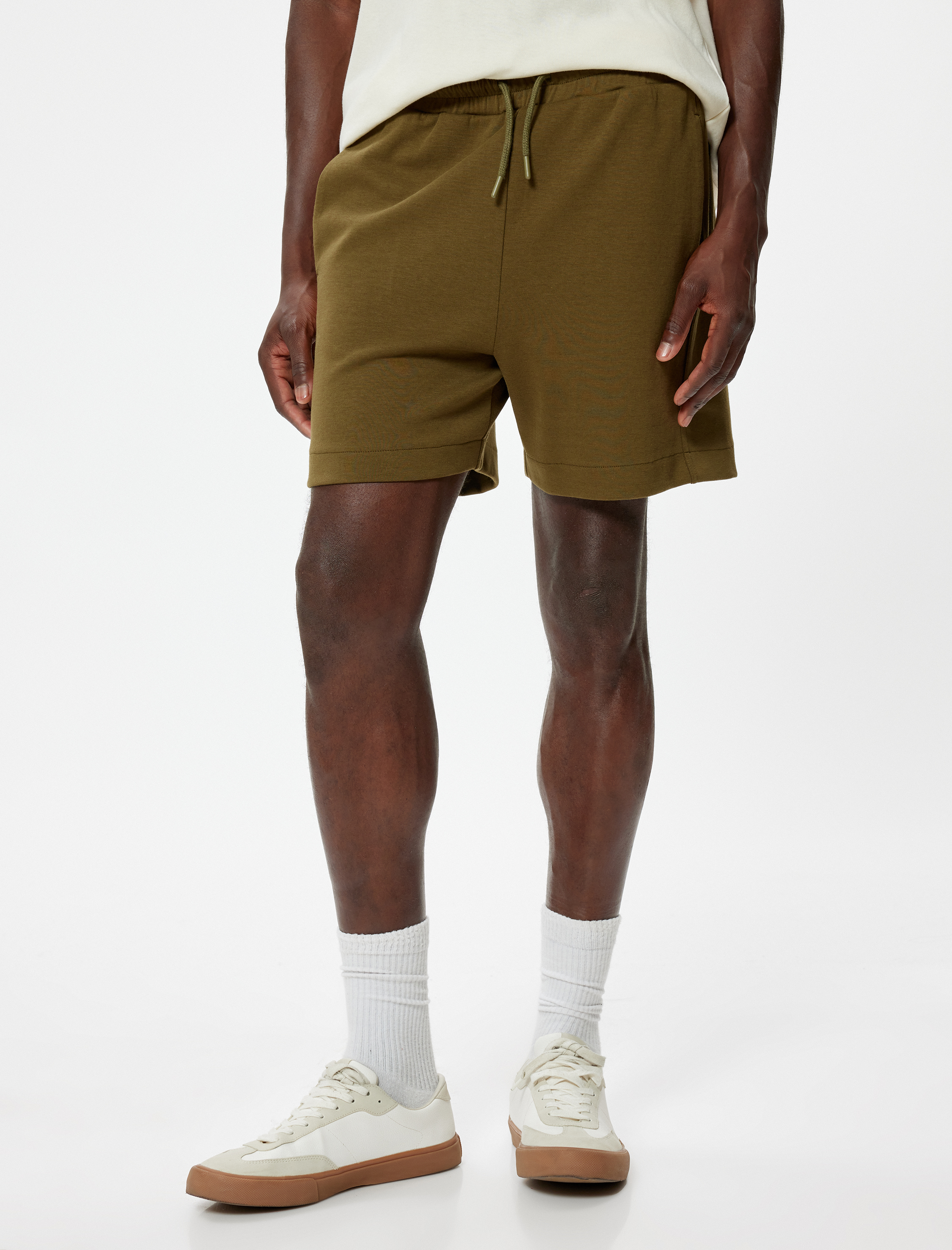 Bermuda Şort Beli Bağcıklı Cep Detaylı Pamuklu