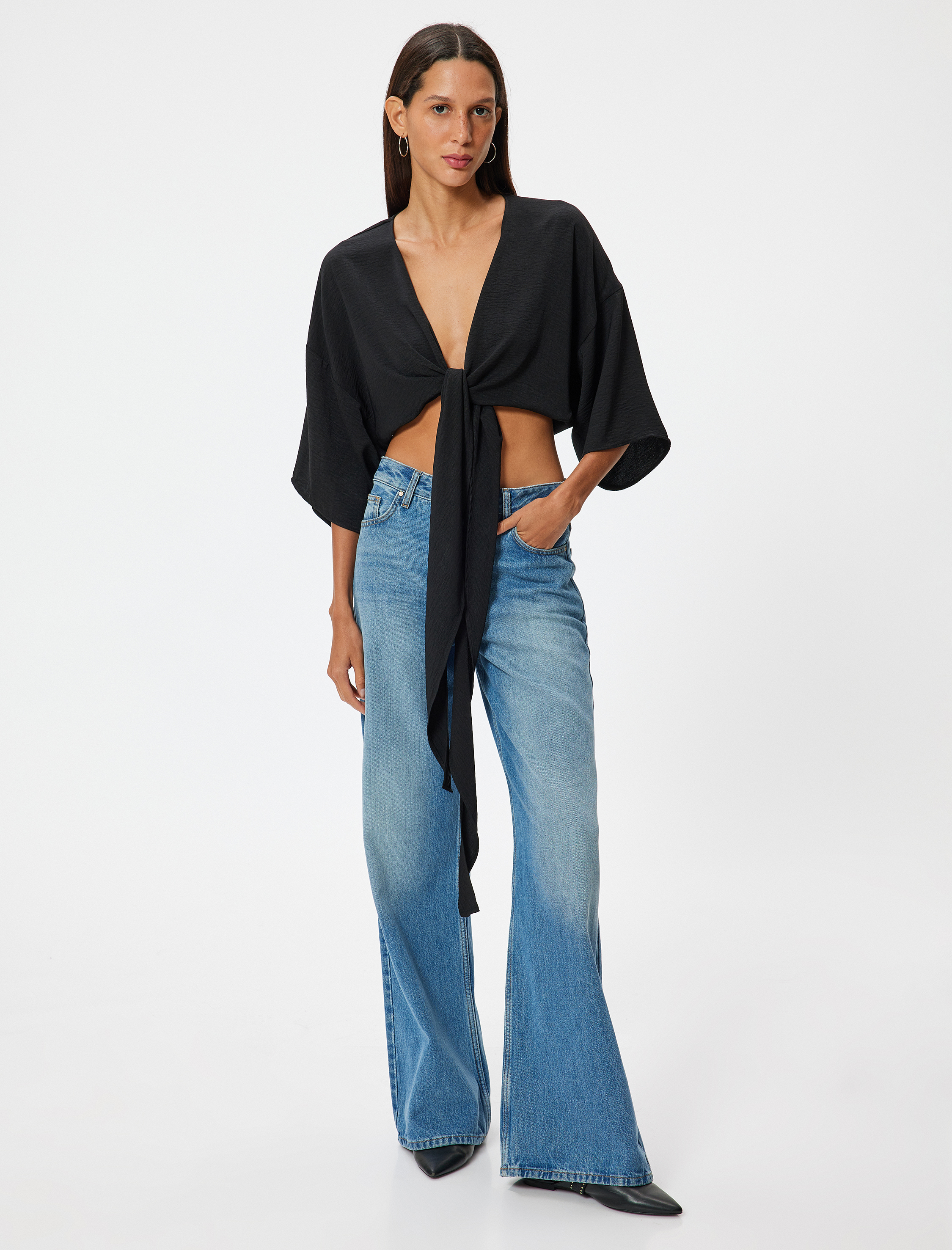   Crop Üst V Yaka Bağlama Detaylı Oversize