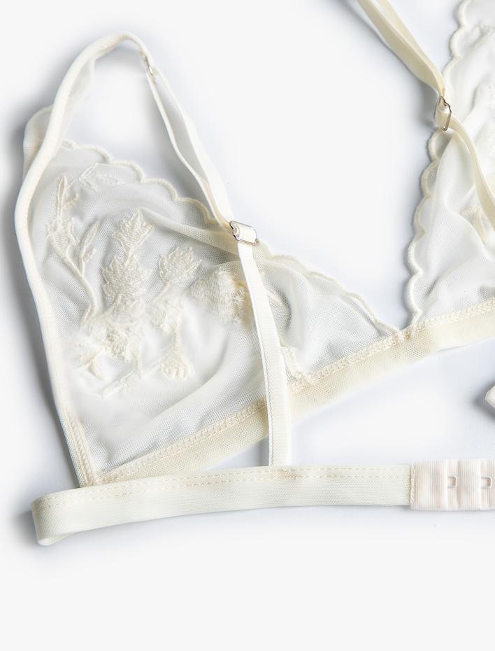  Balensiz Sütyen Dantelli Çiçekli Dolgusuz İnce Askılı