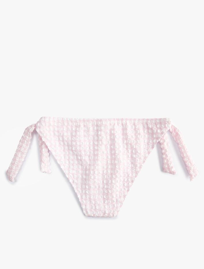  Dokulu Bikini Altı Pötikareli Yanları Kalın İp Bağlamalı