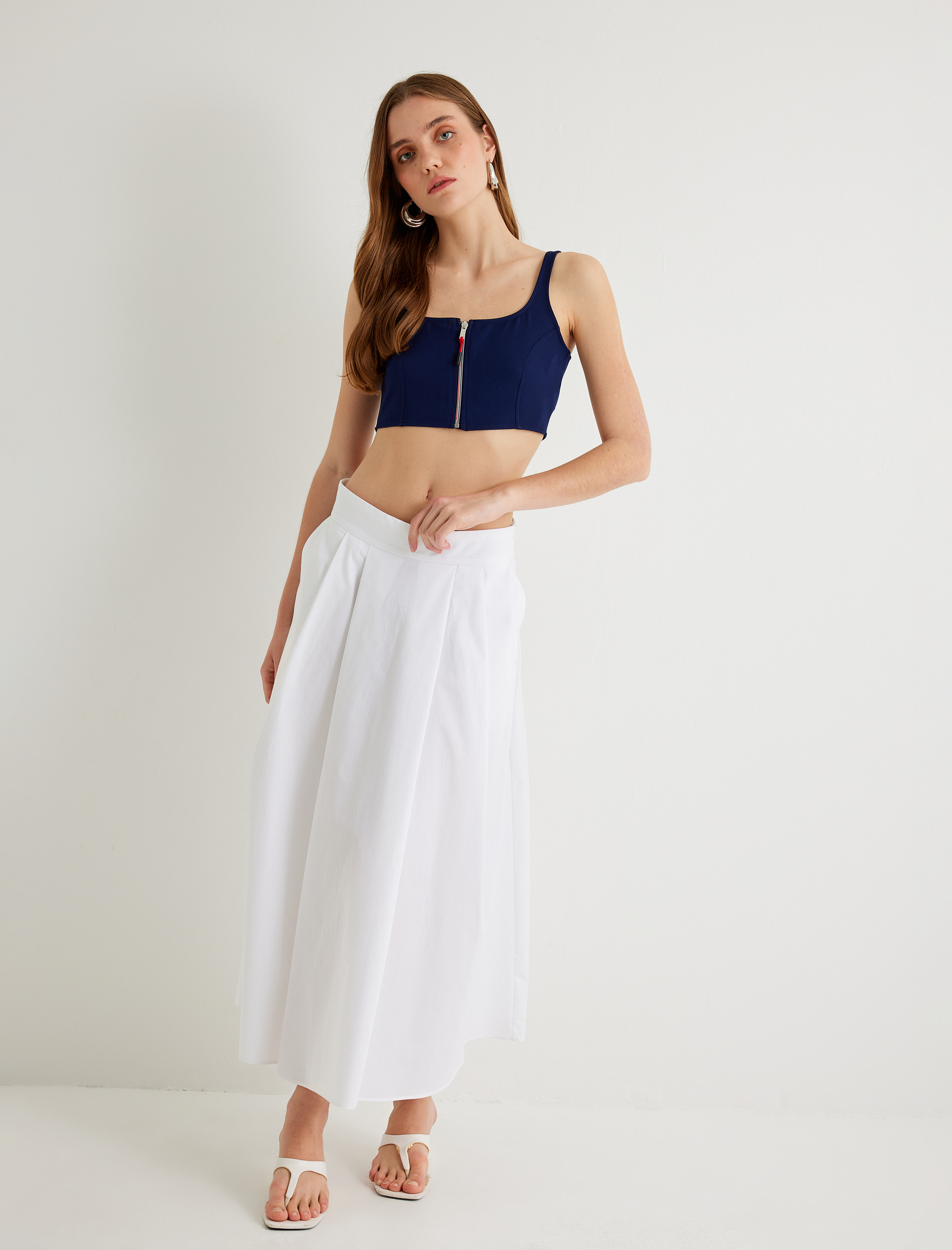   Fermuarlı Büstiyer Kalın Askılı Slim Fit U Yaka