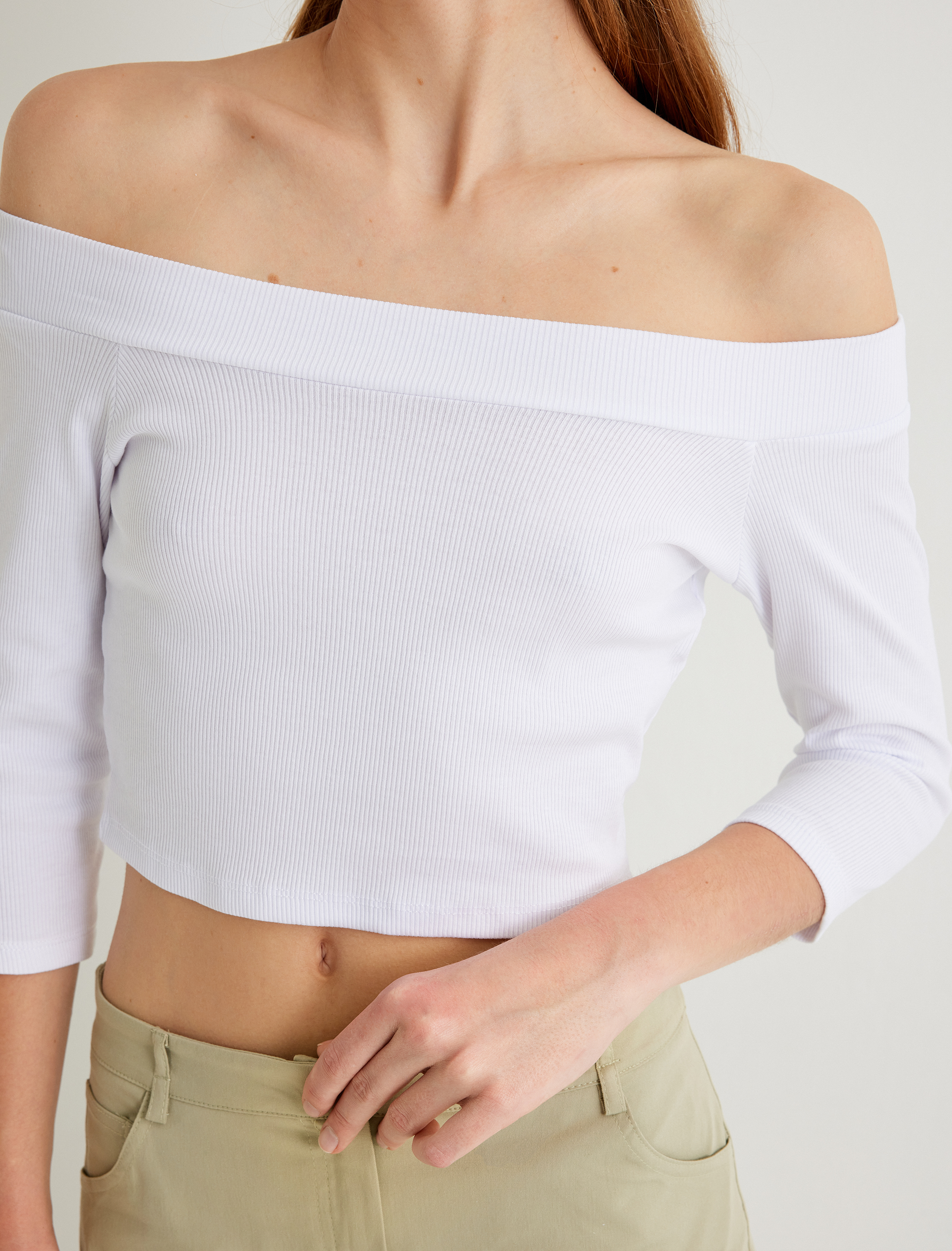   Omzu Açık Crop Tişört Dirsek Boy Kol Pamuklu Slim Fit