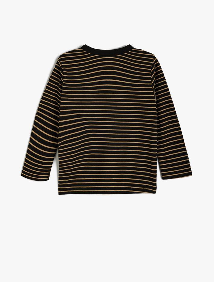 Erkek Bebek Tişört Kısa Kollu Bisiklet Yaka Tek Cep Detaylı