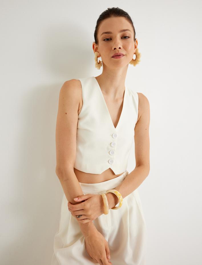  Koton X Melis Ağazat - Crop Yelek V Yaka