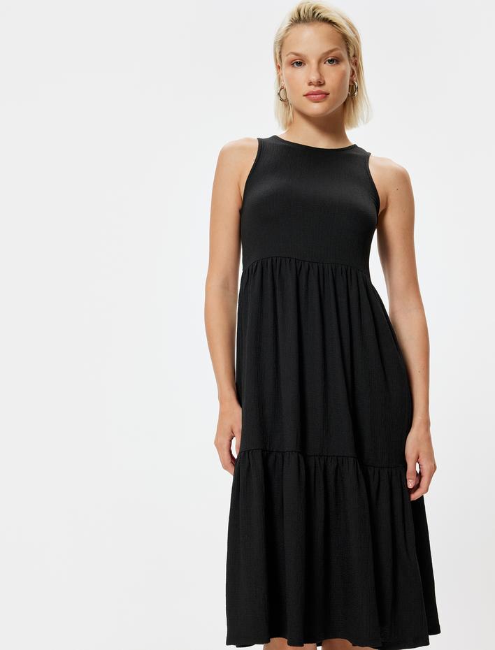  Kolsuz Midi Boy Elbise Yuvarlak Yaka Katlı