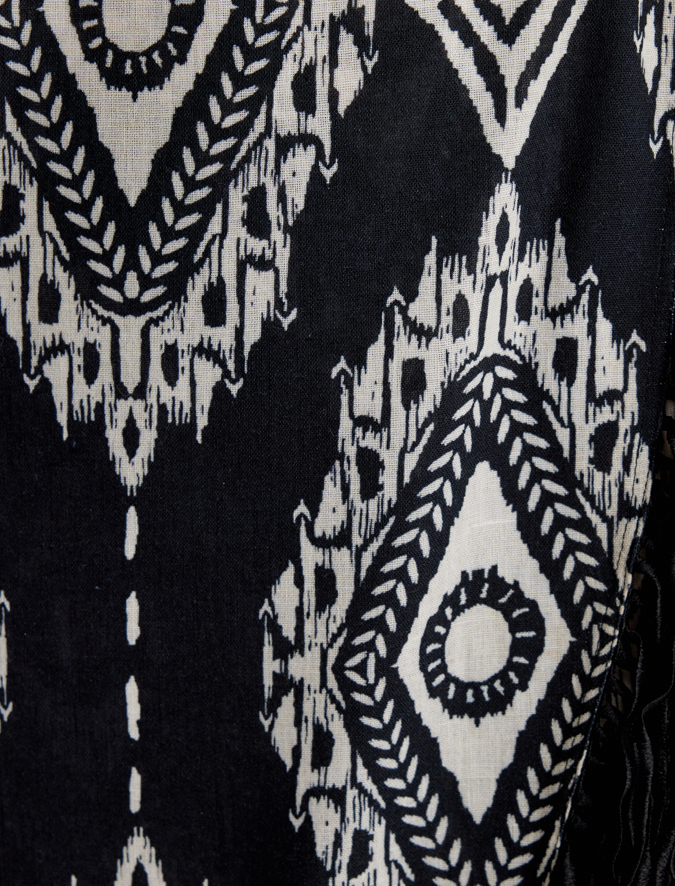 Koton X Melis Ağazat - Straplez Elbise Püskül Detaylı Midi Boy Etnik Desenli Slim Fit