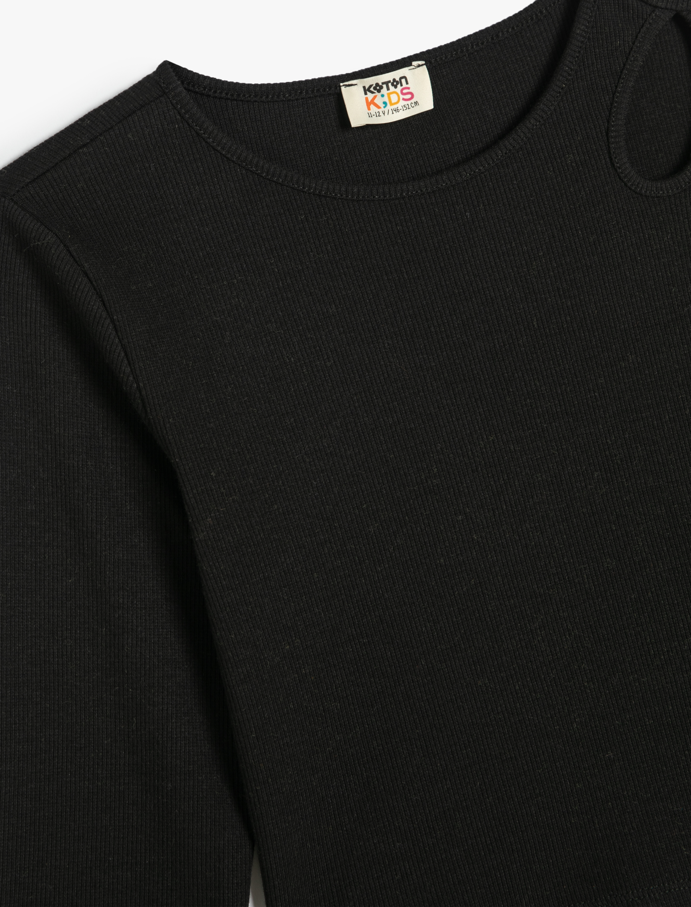  Kız Çocuk Bluz Uzun Kollu Yuvarlak Yaka Pencere Detaylı