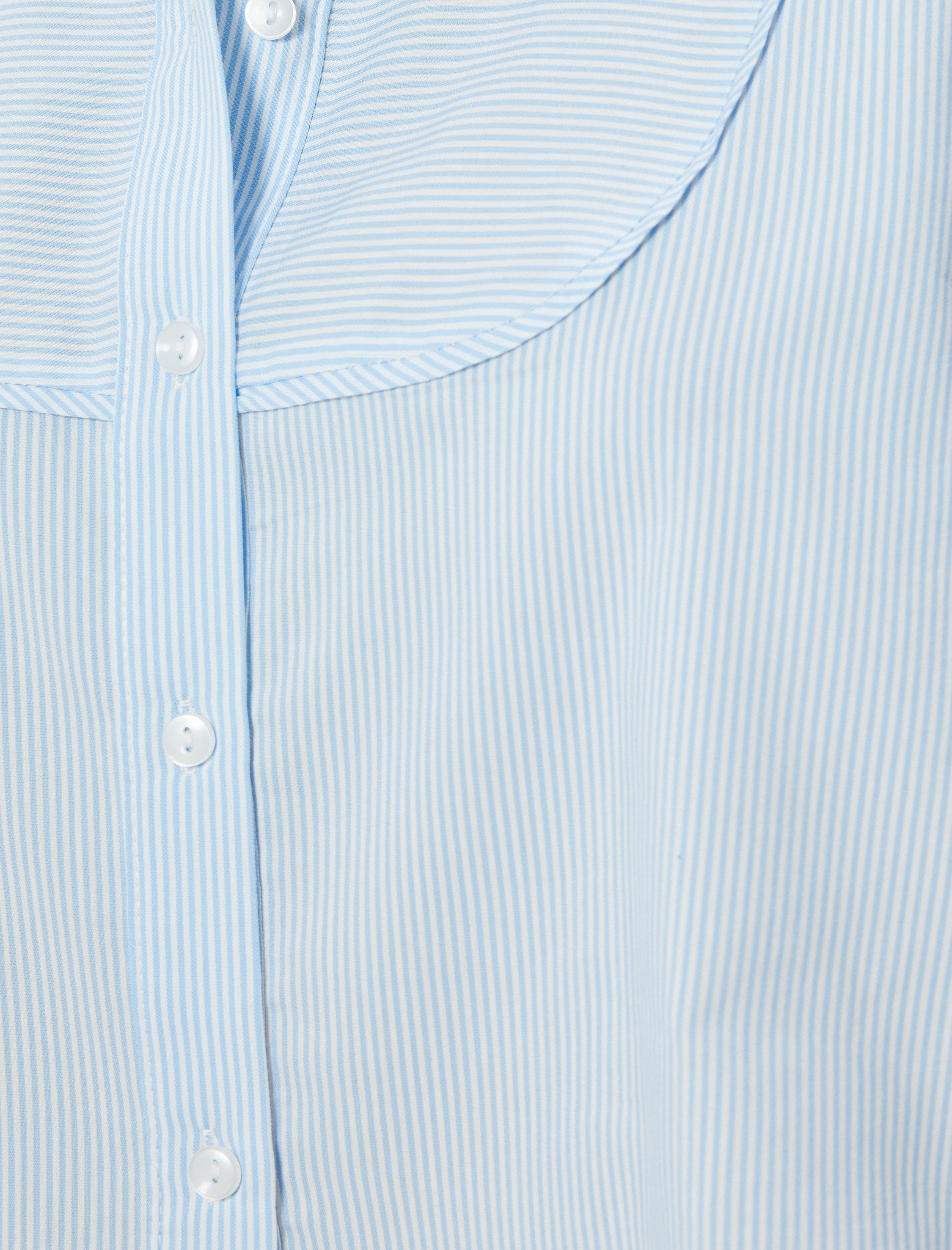   Kısa Kollu Gömlek Dantel Yaka Detaylı