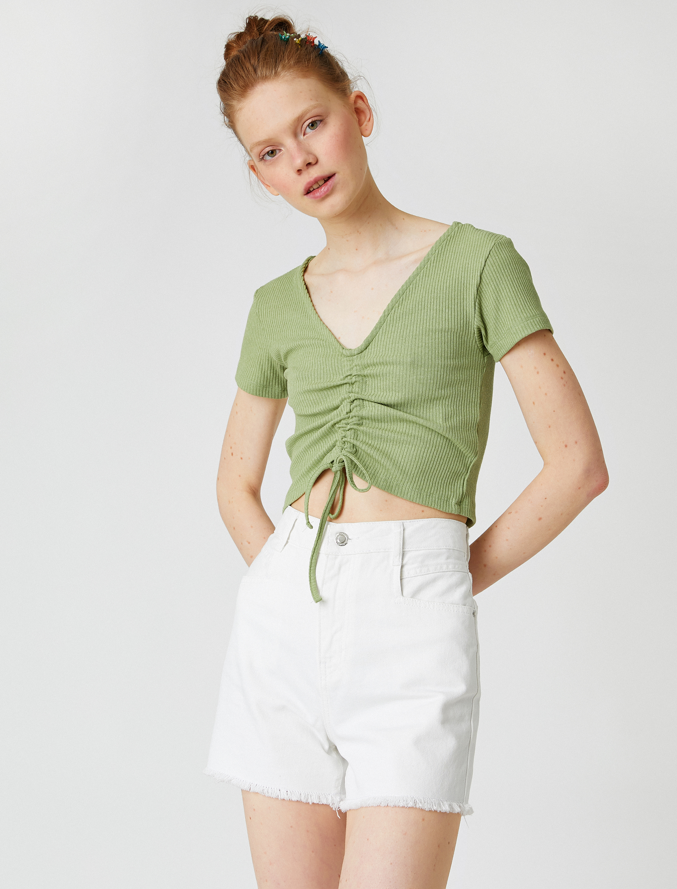   Kısa Kollu Büzgülü Tişört