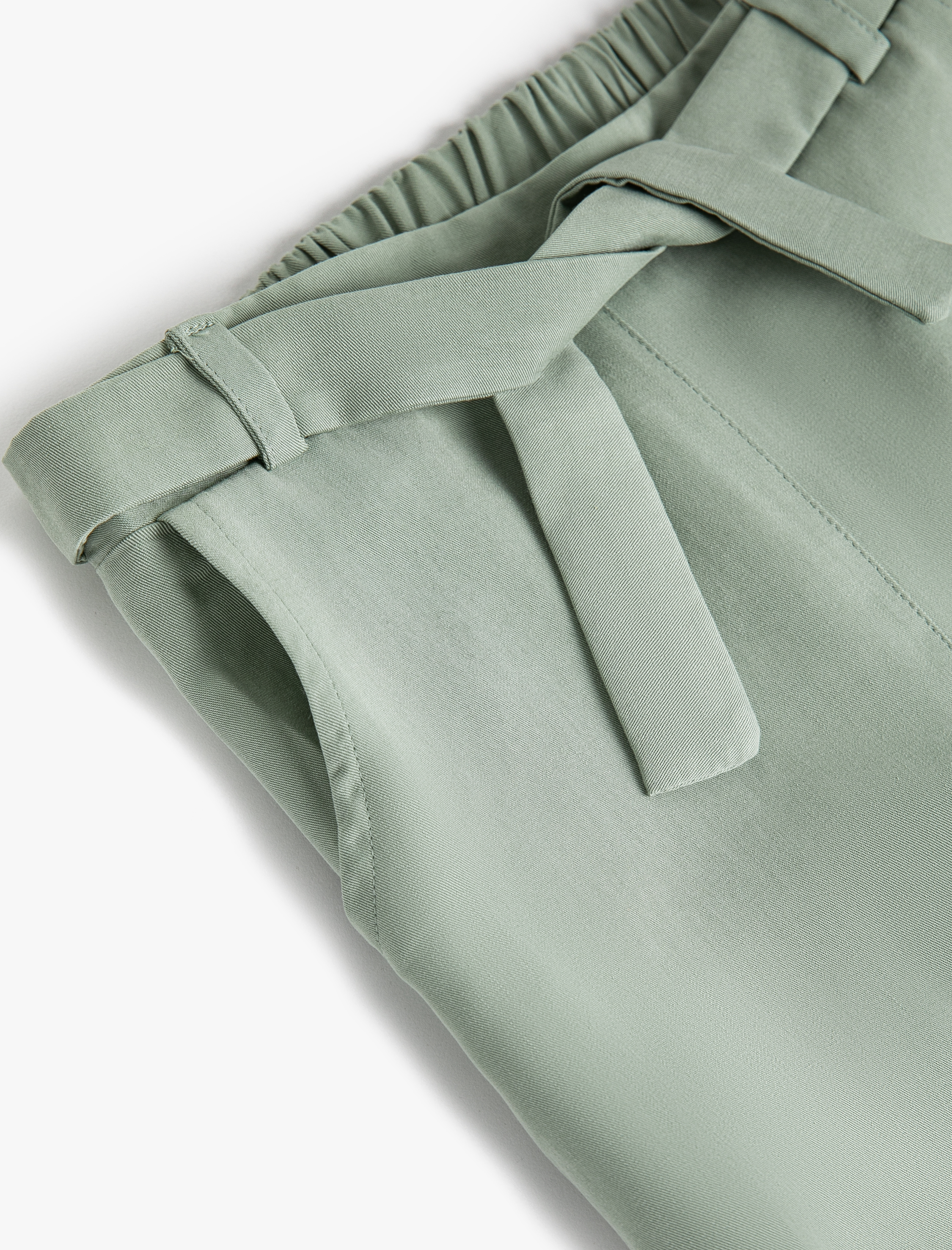  Kız Çocuk Kemerli Jogger Pantolon