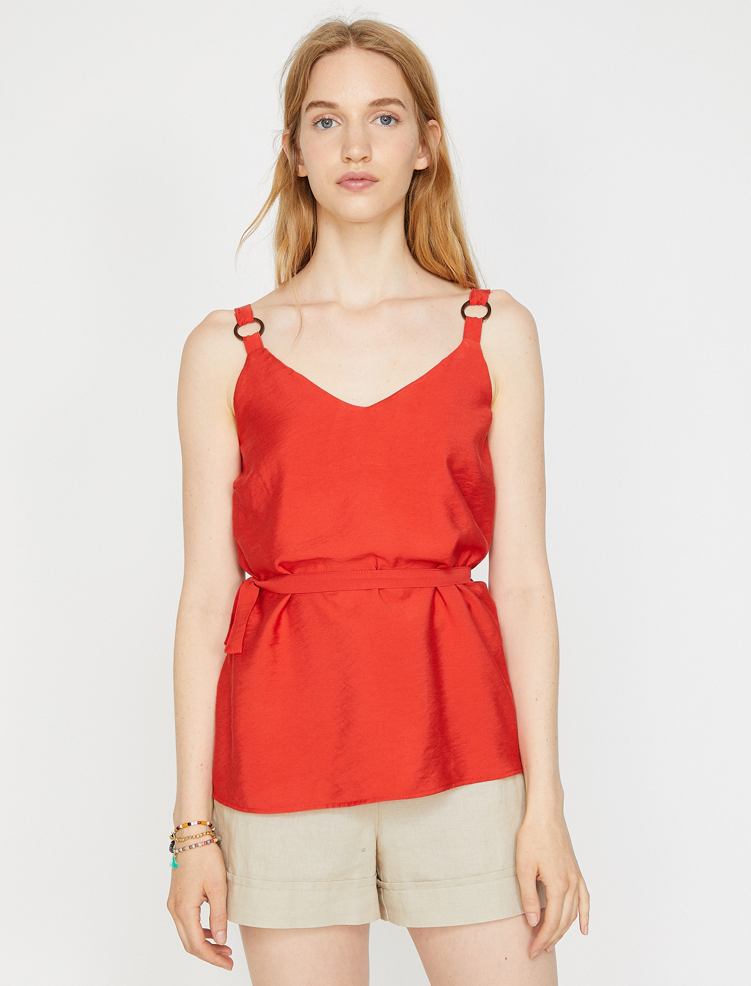   Beli Bağlamalı Atlet