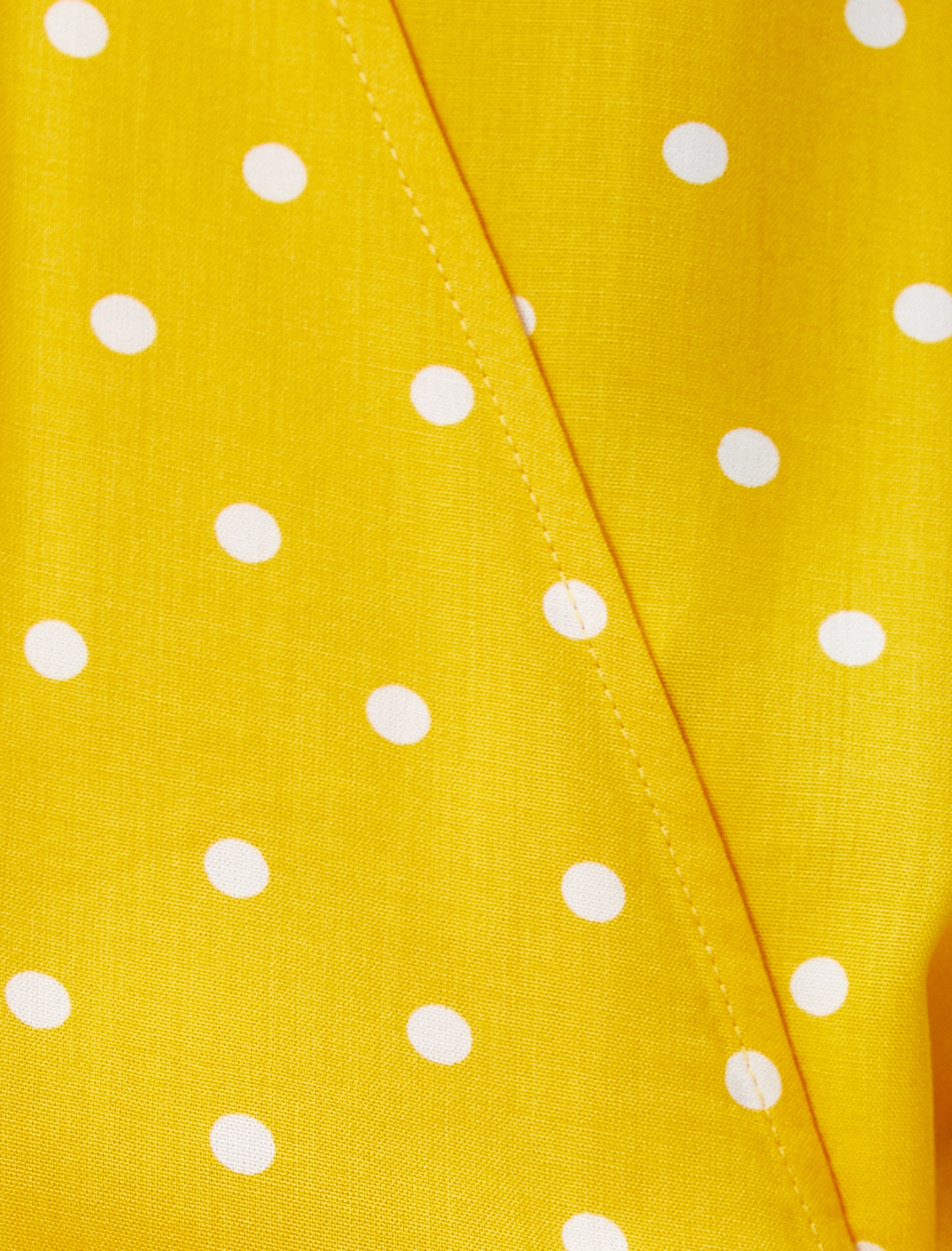   Puantiye Desenli Kısa Kollu Bluz