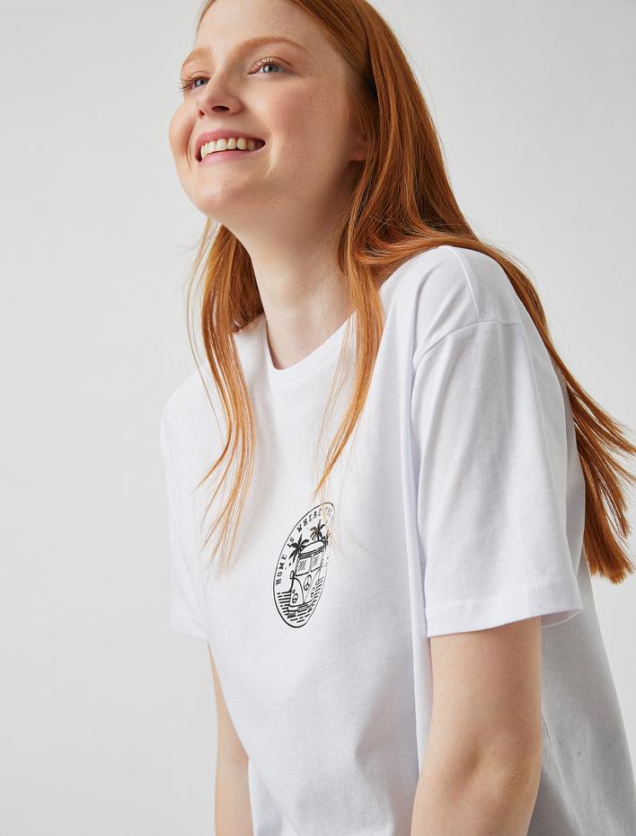  Baskılı Kısa Kollu Pamuklu Tişört