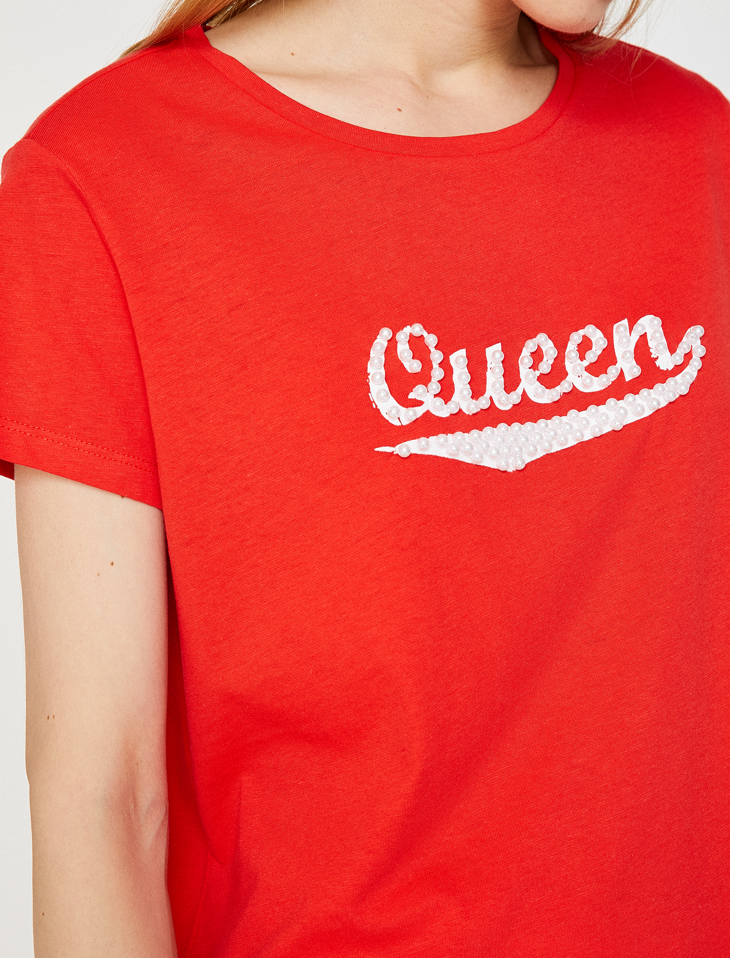   İnci Detaylı Tişört