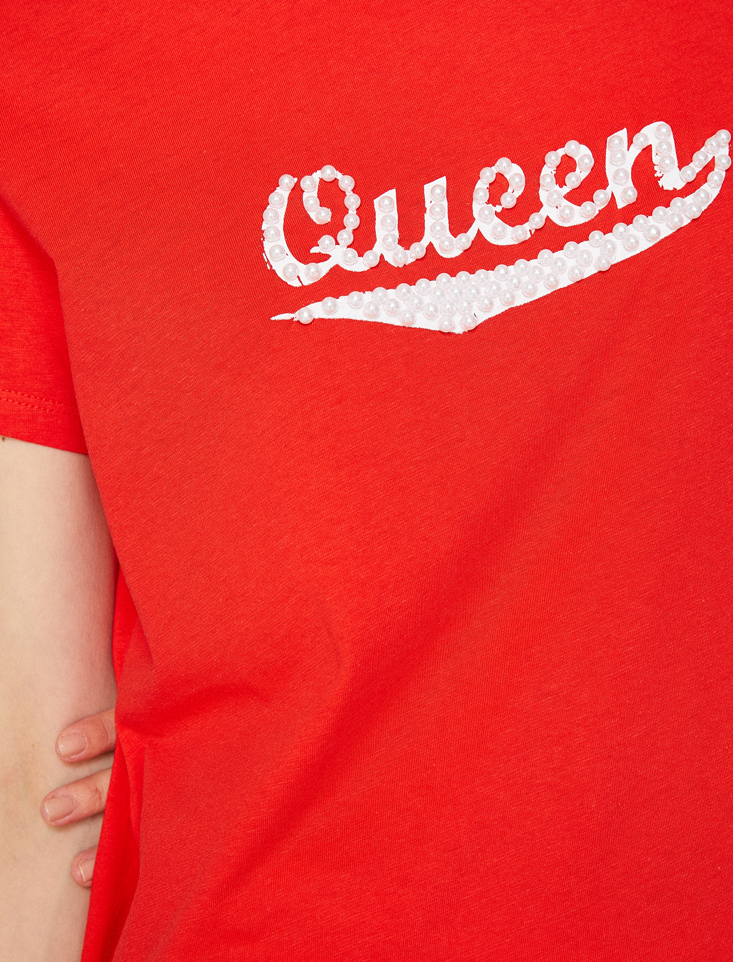   İnci Detaylı Tişört