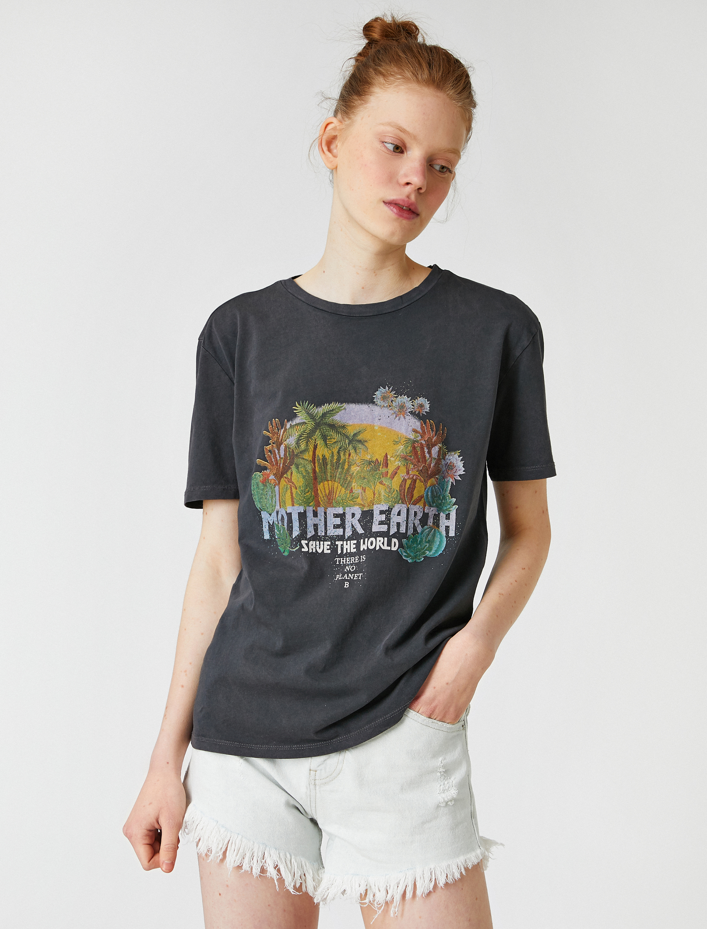   Kısa Kollu Tişört