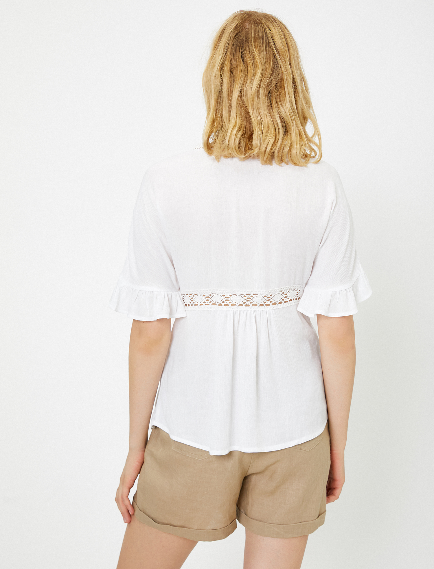   Dantel Detaylı Bluz