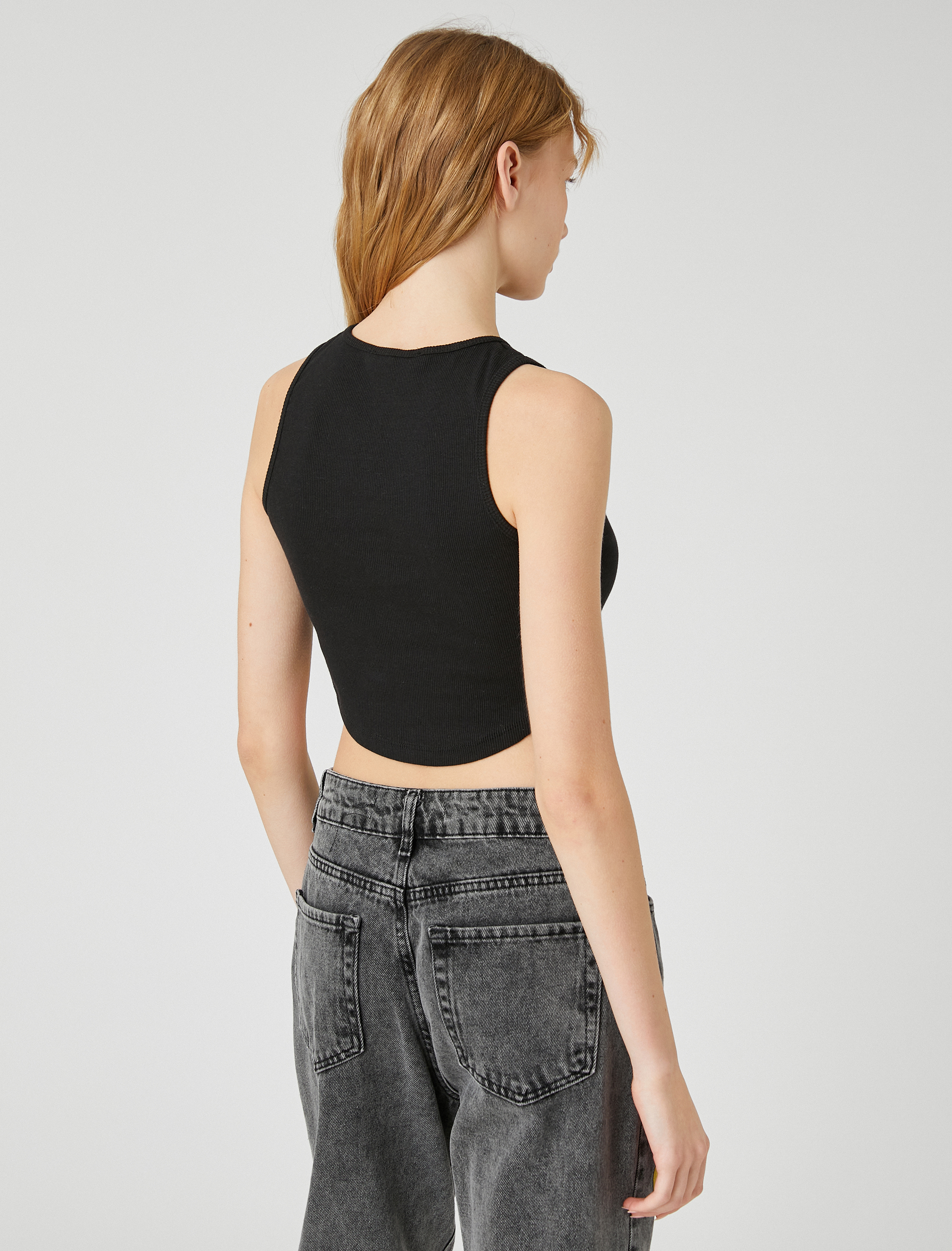 Crop Atlet Bisiklet Yaka Fitilli Asimetrik Kesim