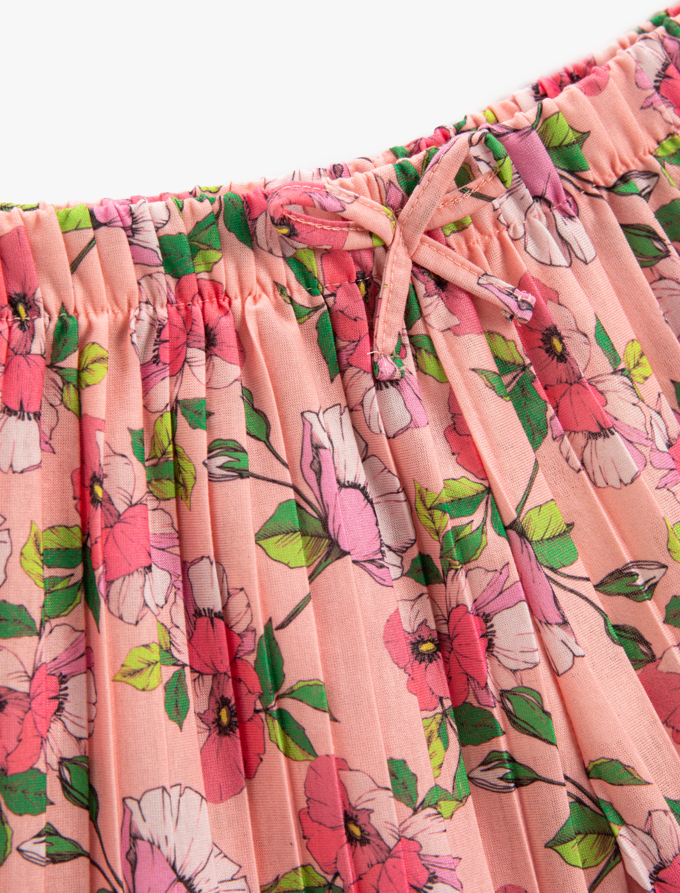 Kız Çocuk Çiçekli Pileli Şort Fiyonk Detaylı Beli Lastikli