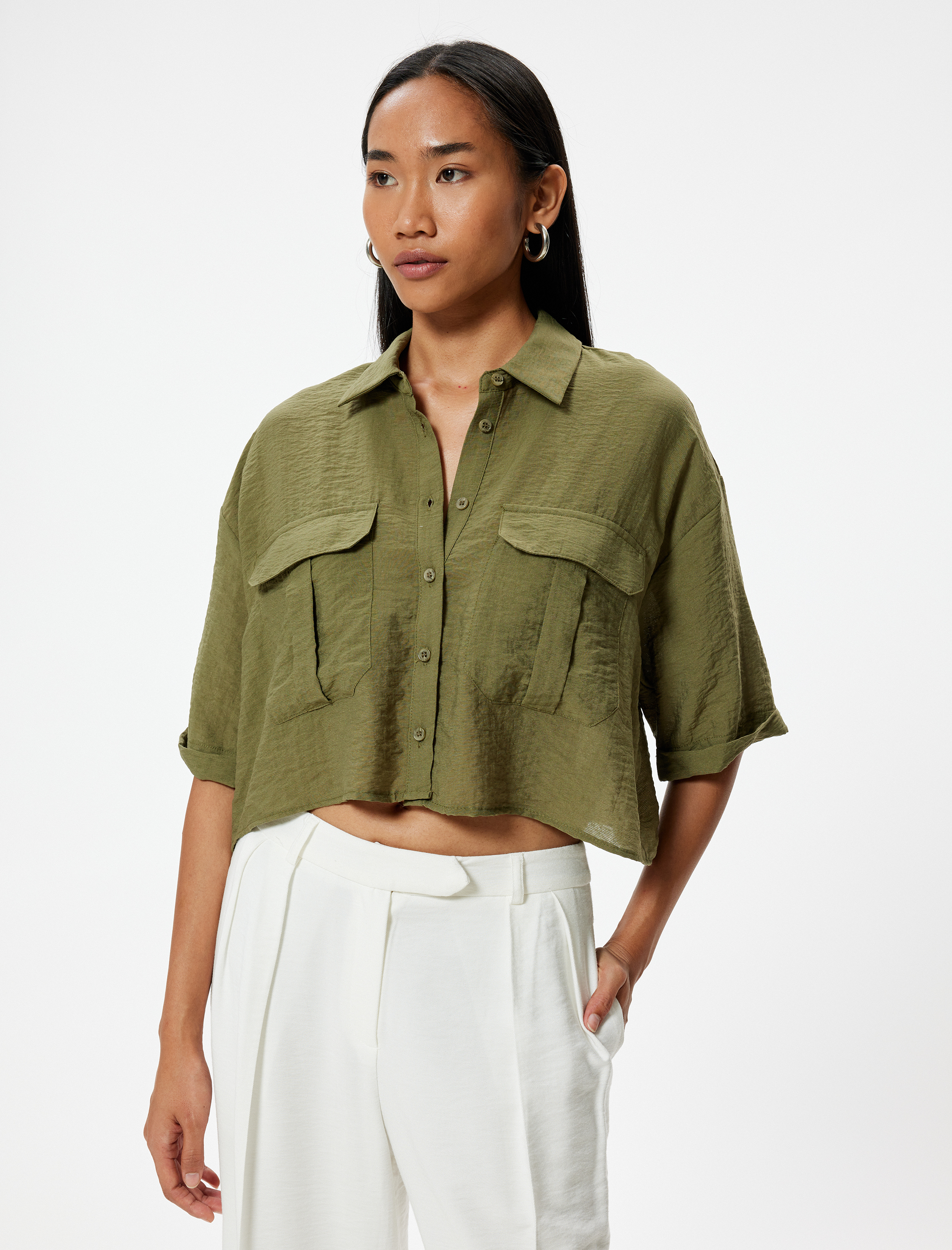   Oversize Crop Gömlek Kısa Kollu Kapaklı Cep Detaylı Viskoz Kumaş