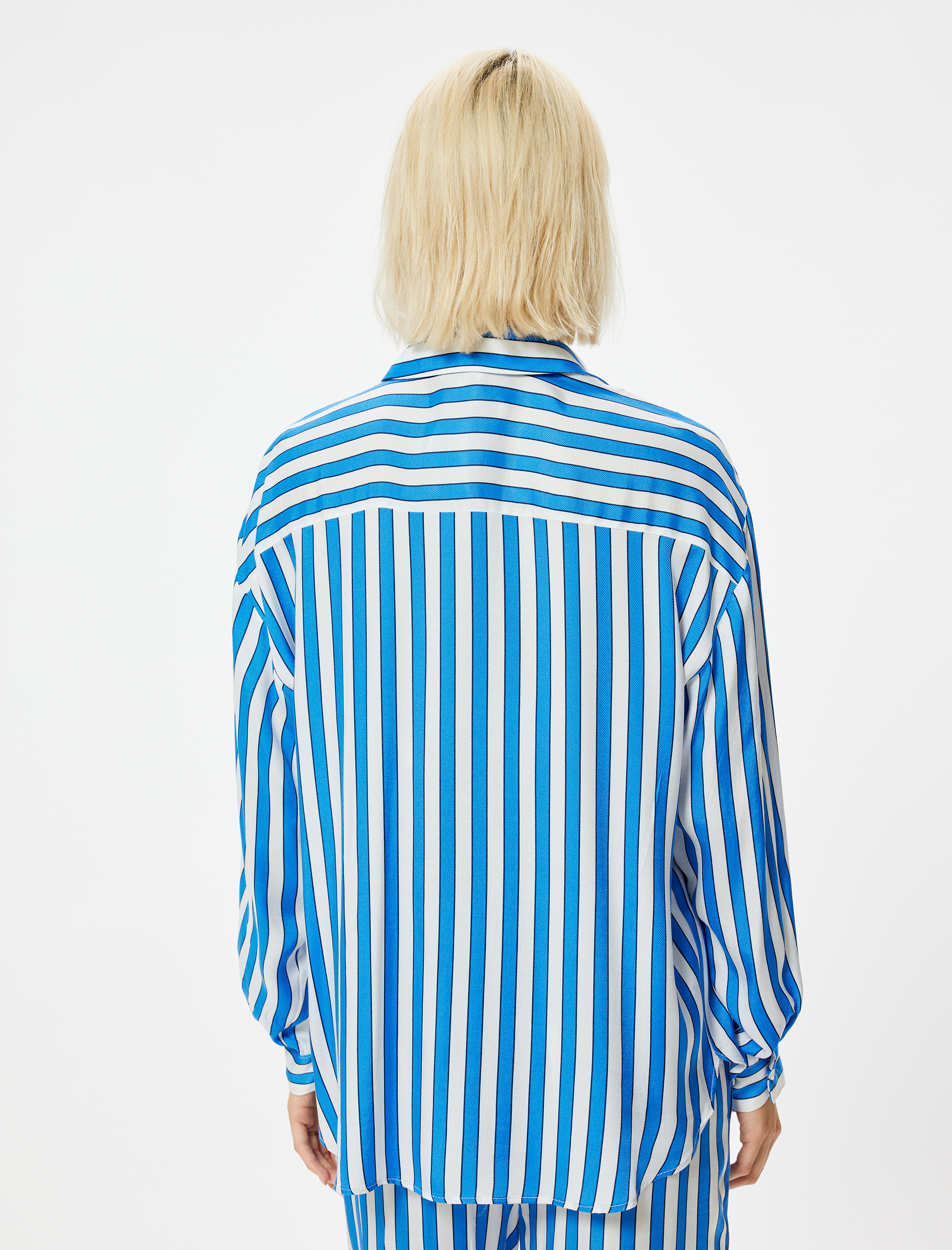   Koton X Sima Tarkan - Oversize Gömlek Uzun Kollu Viskoz Kumaş