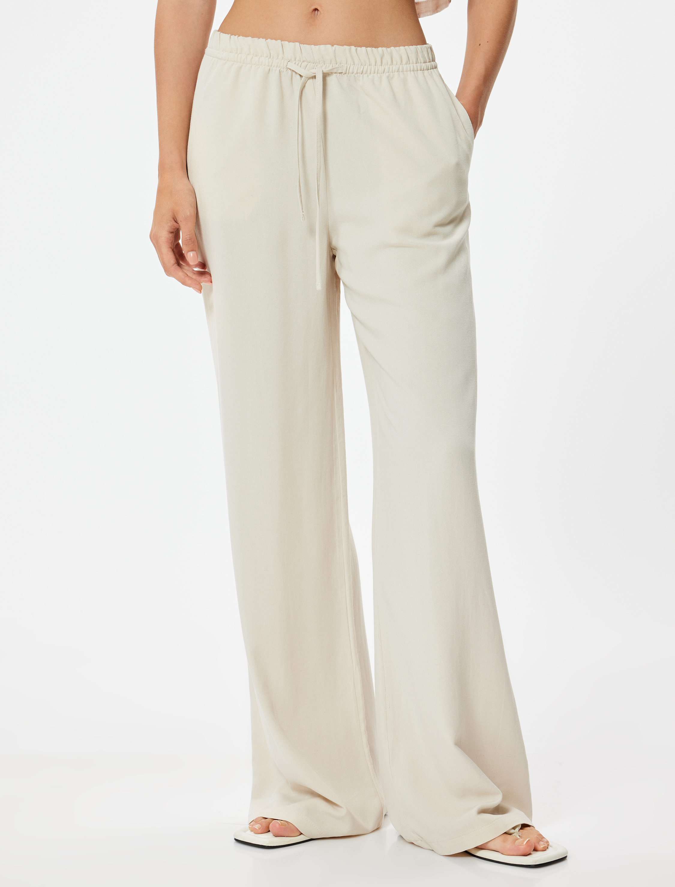   Koton X Şahika Ercümen - Keten Karışımlı Bol Paça Pantolon Cepli