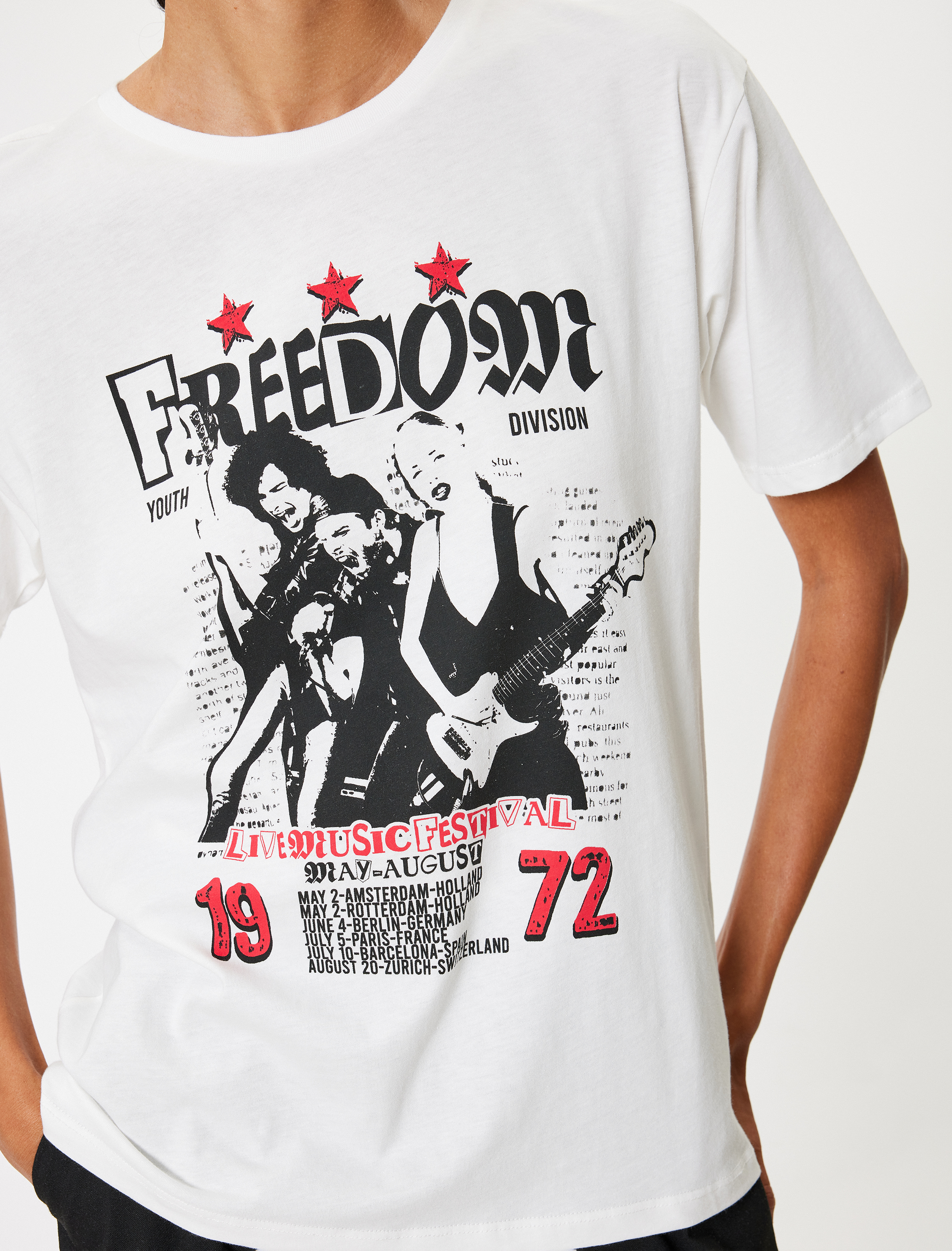   Kolej Baskılı Oversize Kısa Kollu Bisiklet Yaka Tişört