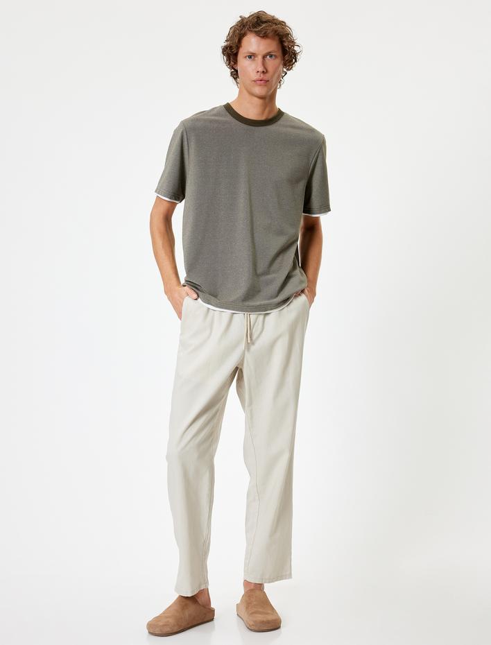  Basic Tişört Dokulu Bisiklet Yaka Kumaş Detaylı Kısa Kollu