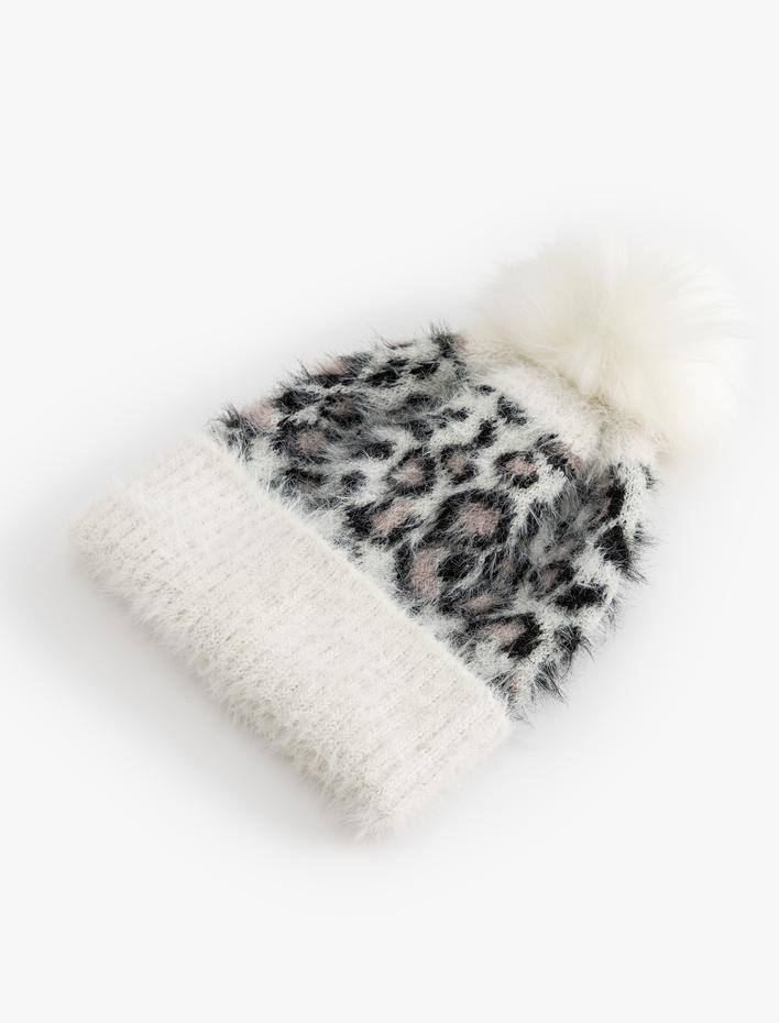 Kadın Örgü Bere Pon Pon Detaylı Leopar Desenli Yumuşak Dokulu Katlamalı
