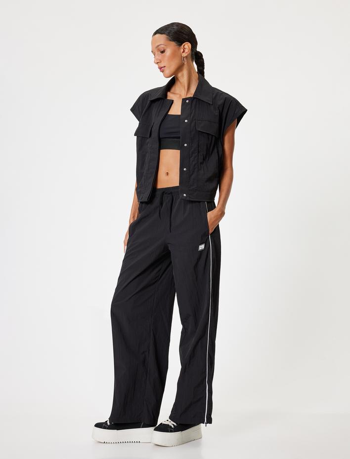  Kısa Kollu Gömlek Klasik Yaka Cep Detaylı Çıtçıt Düğmeli Rahat Kalıp